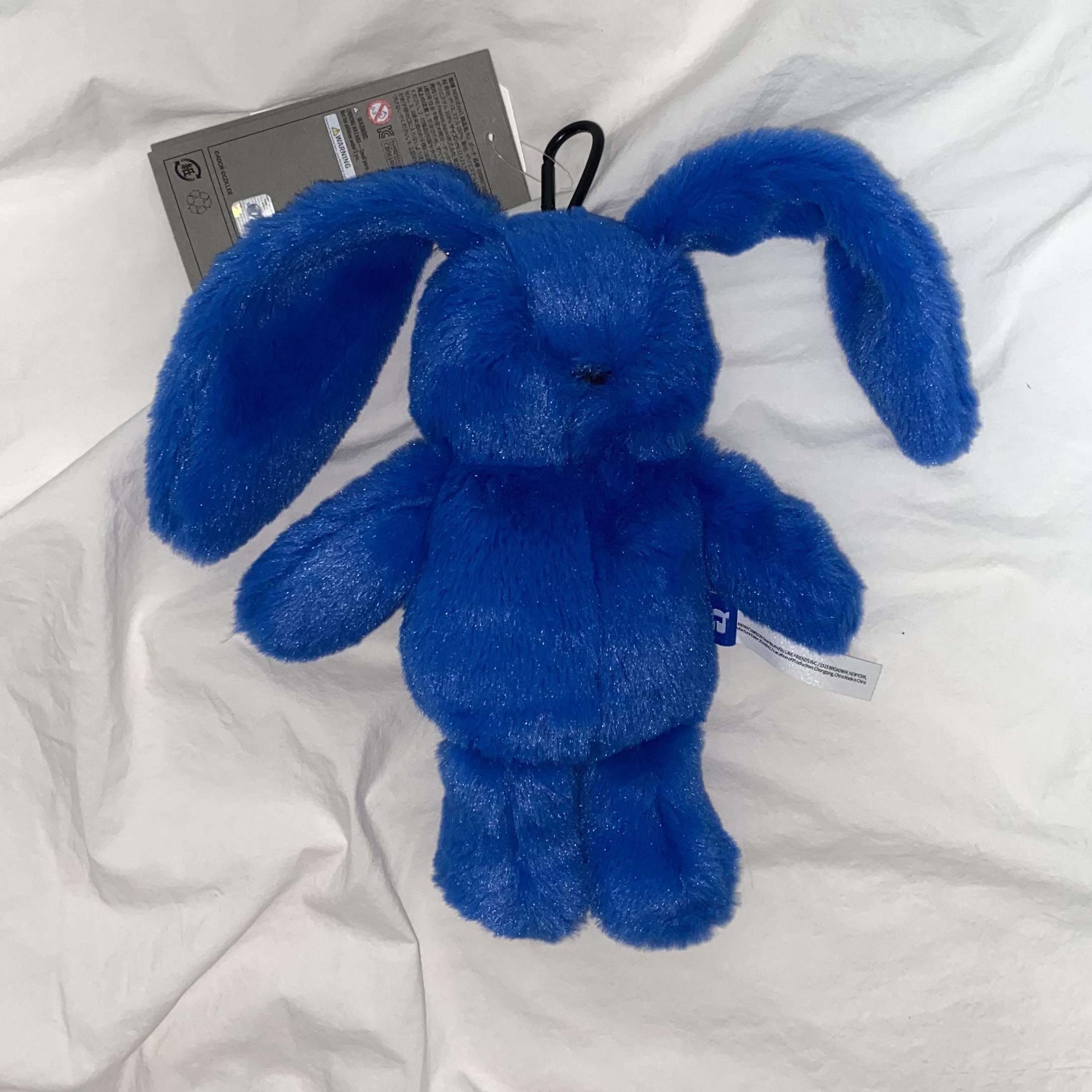 NewJeans x Coller Rabbit Pouch Tide Blue, Arc'teryx Heliad 15 Backpack Black 착용 스타일 - 4