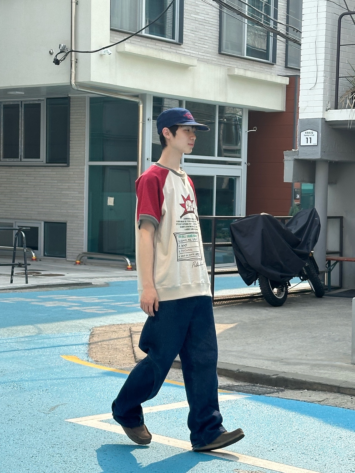 Problemallways Referee Raglan Sweatshirt Beige, Problemallways Referee Raglan Sweatshirt Gray 착용 스타일