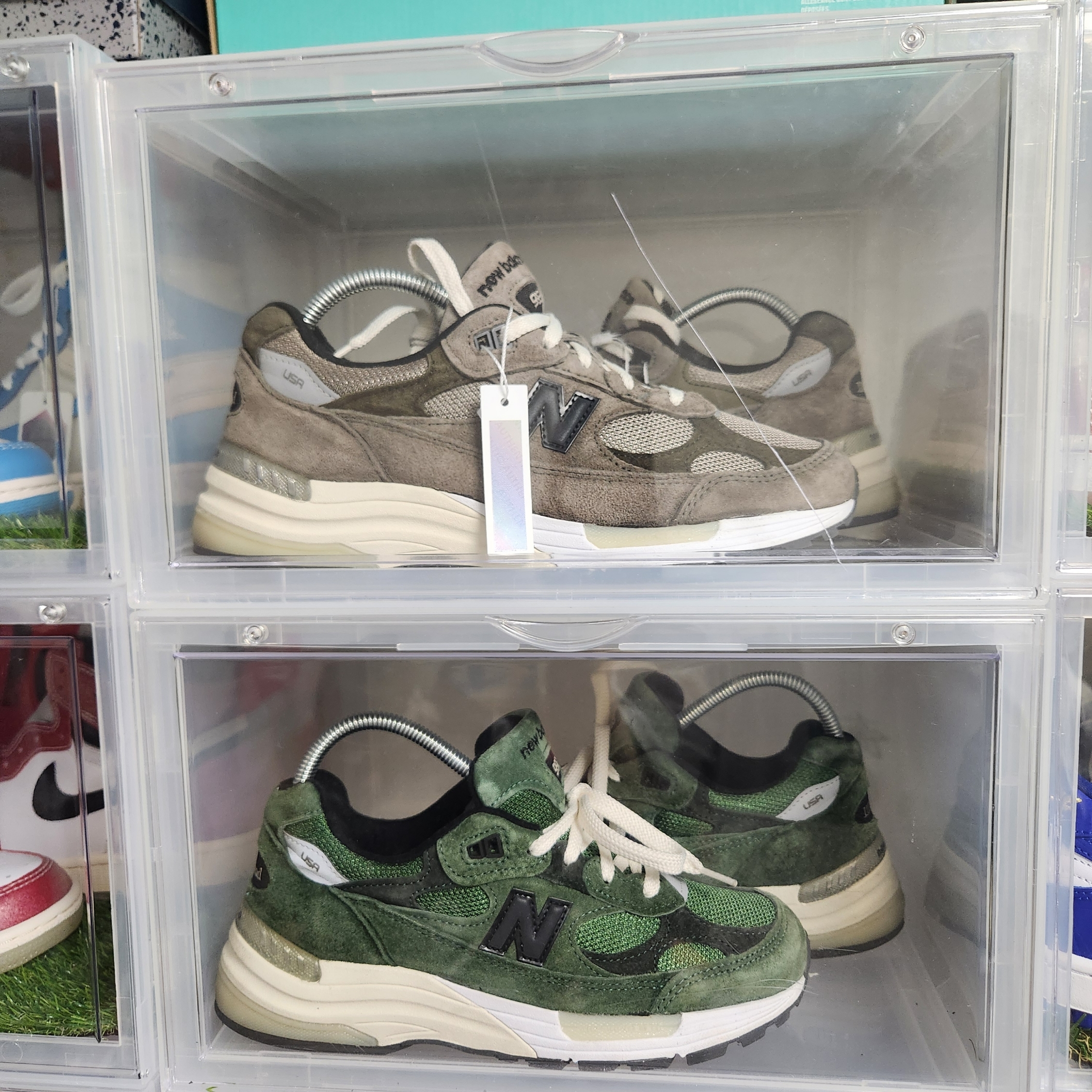 New Balance x JJJJound 992 Made in USA Grey 착용 스타일 - 5