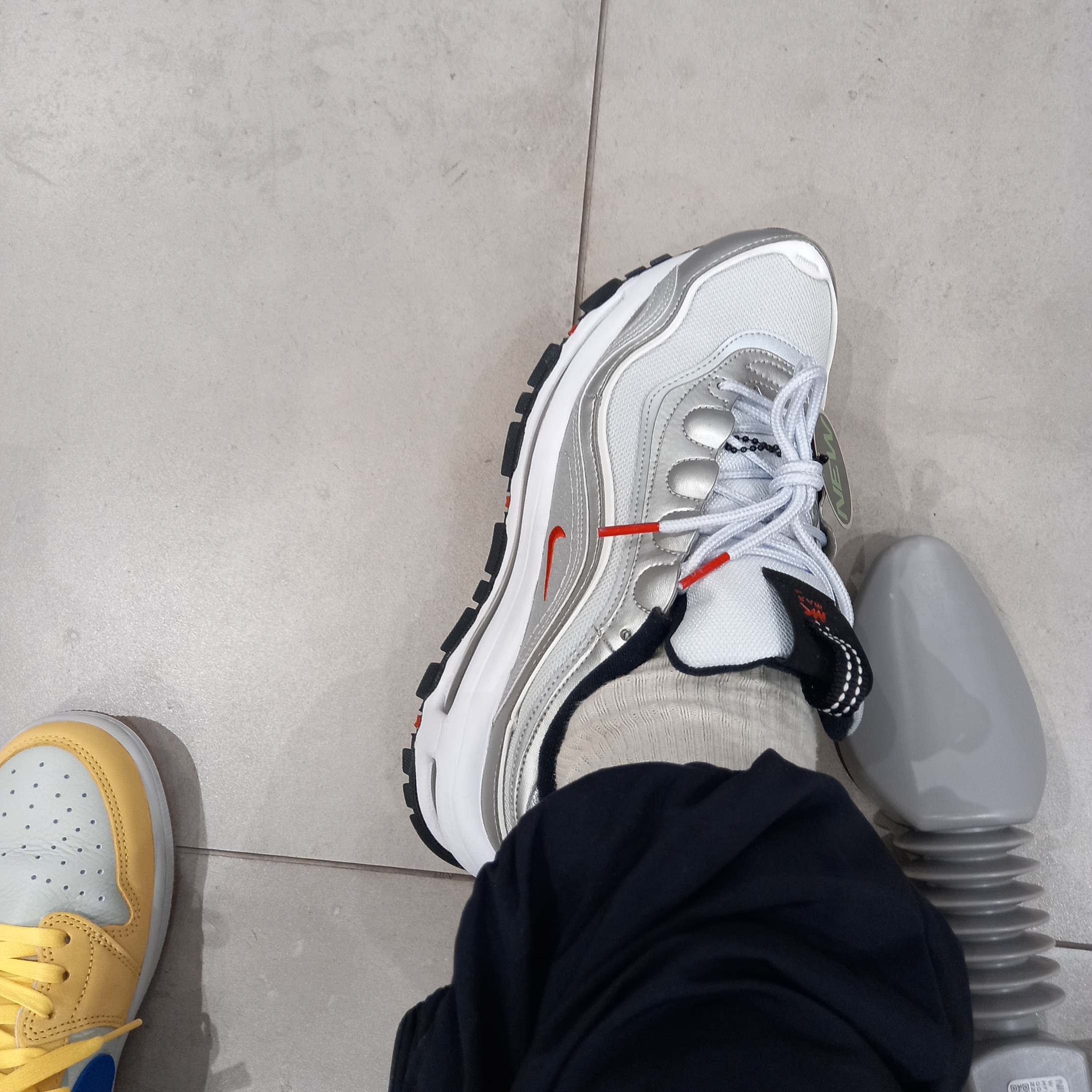 (W) Nike Air Max 97 Futura Metallic Silver Pure Platinum, Supreme x Ducati Track Pants Black - 24SS 착용 스타일 - 4