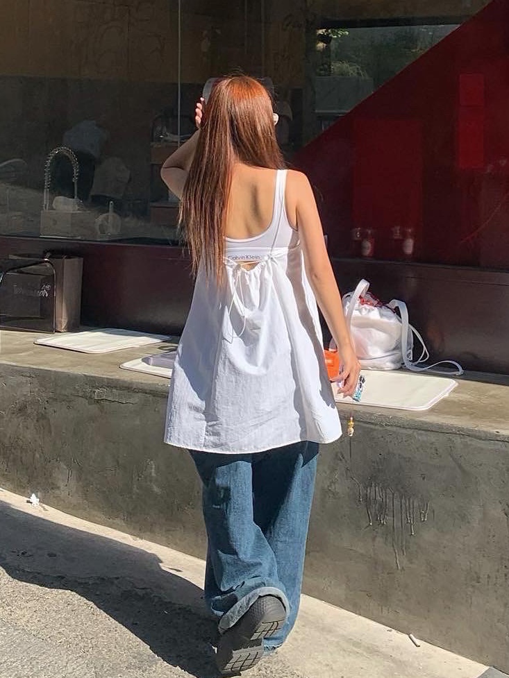 Gentle Monster x Maison Margiela MM004 Grey Black, Supreme Mesh Small Backpack White - 23SS 착용 스타일 - 2