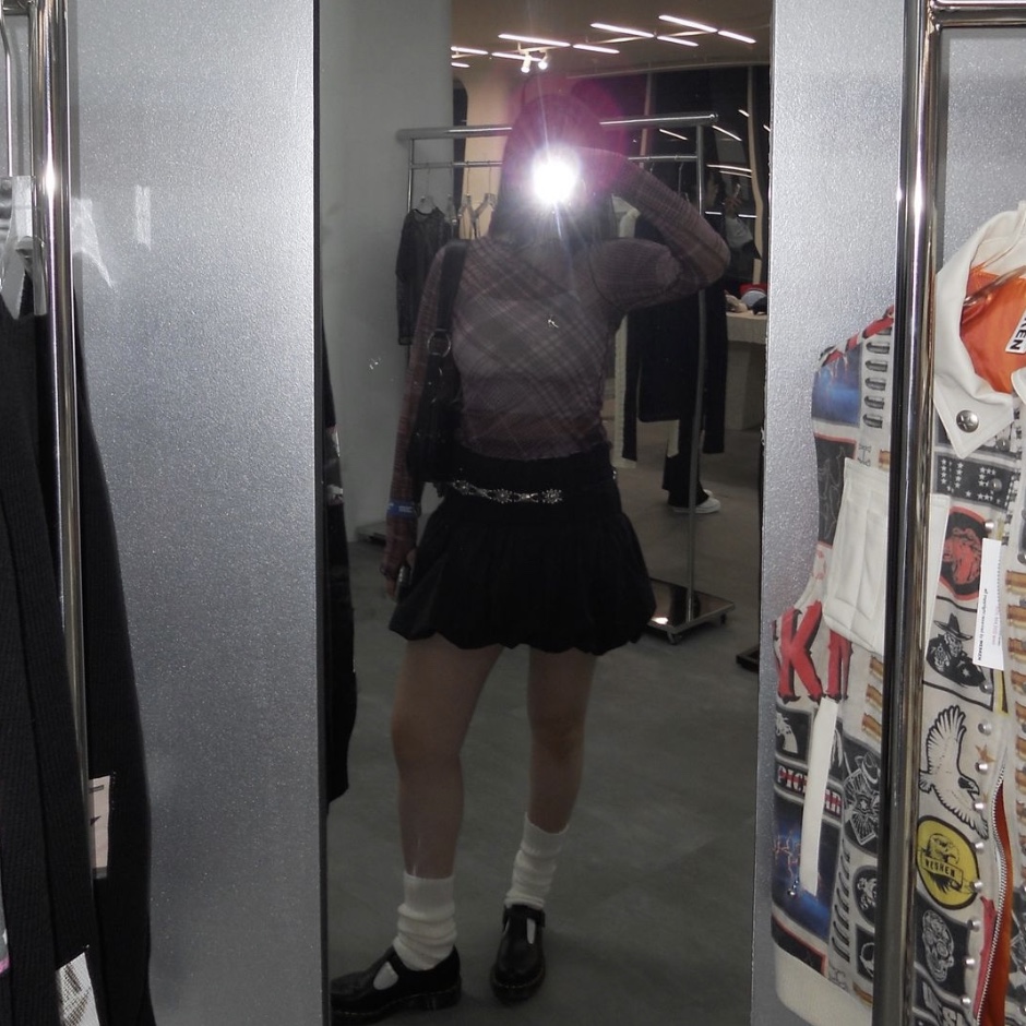 Gyeong Check Mesh Top Pink Check, Gyeong Check Mesh Top Blue Check 착용 스타일