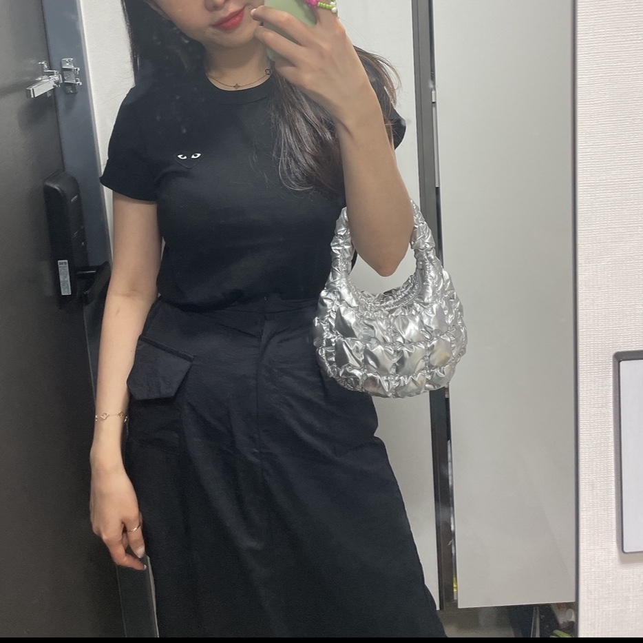 (W) Play Comme des Garcons Black Heart T-Shirt Black 착용 스타일