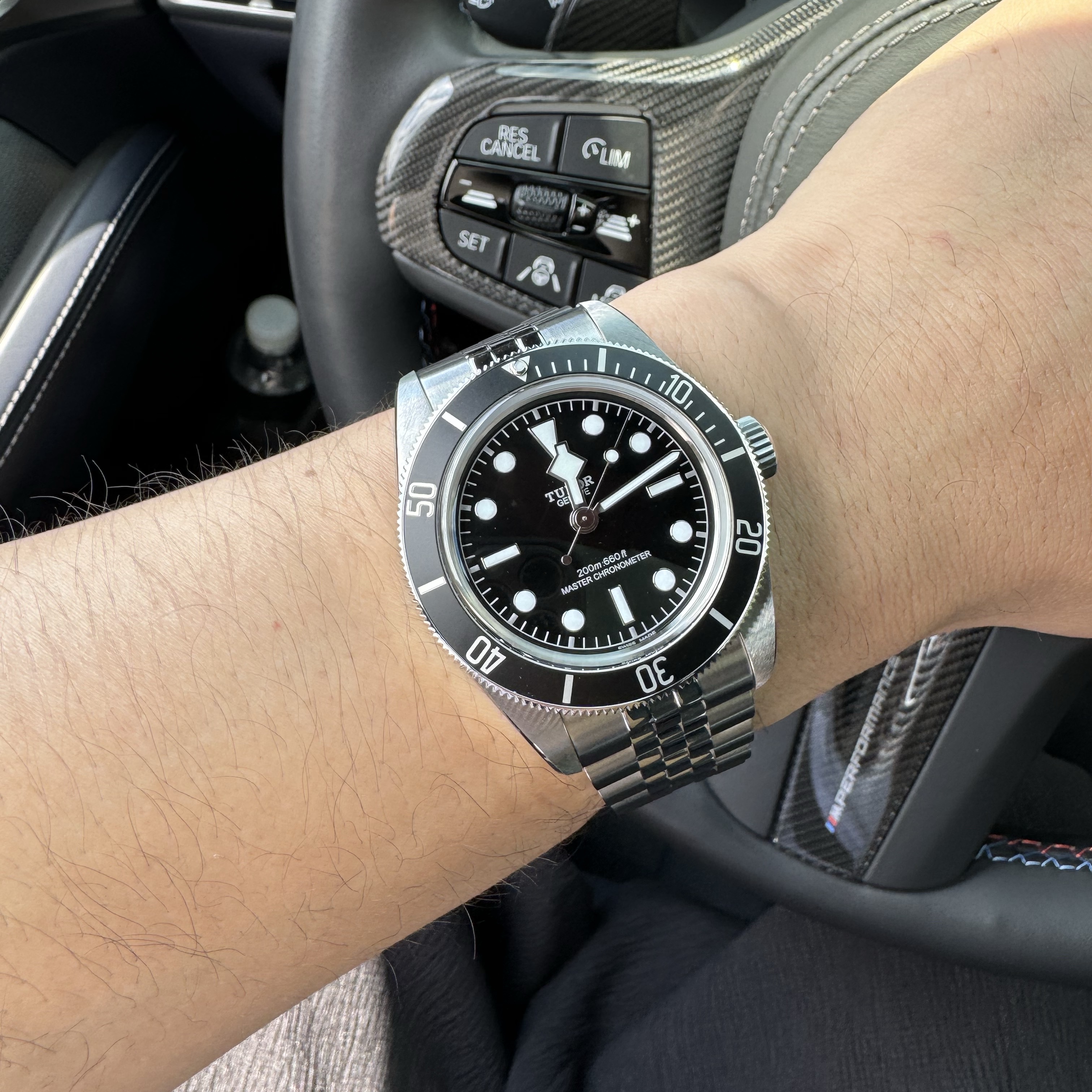 Tudor Black Bay Steel Bracelet Black 착용 스타일 - 1