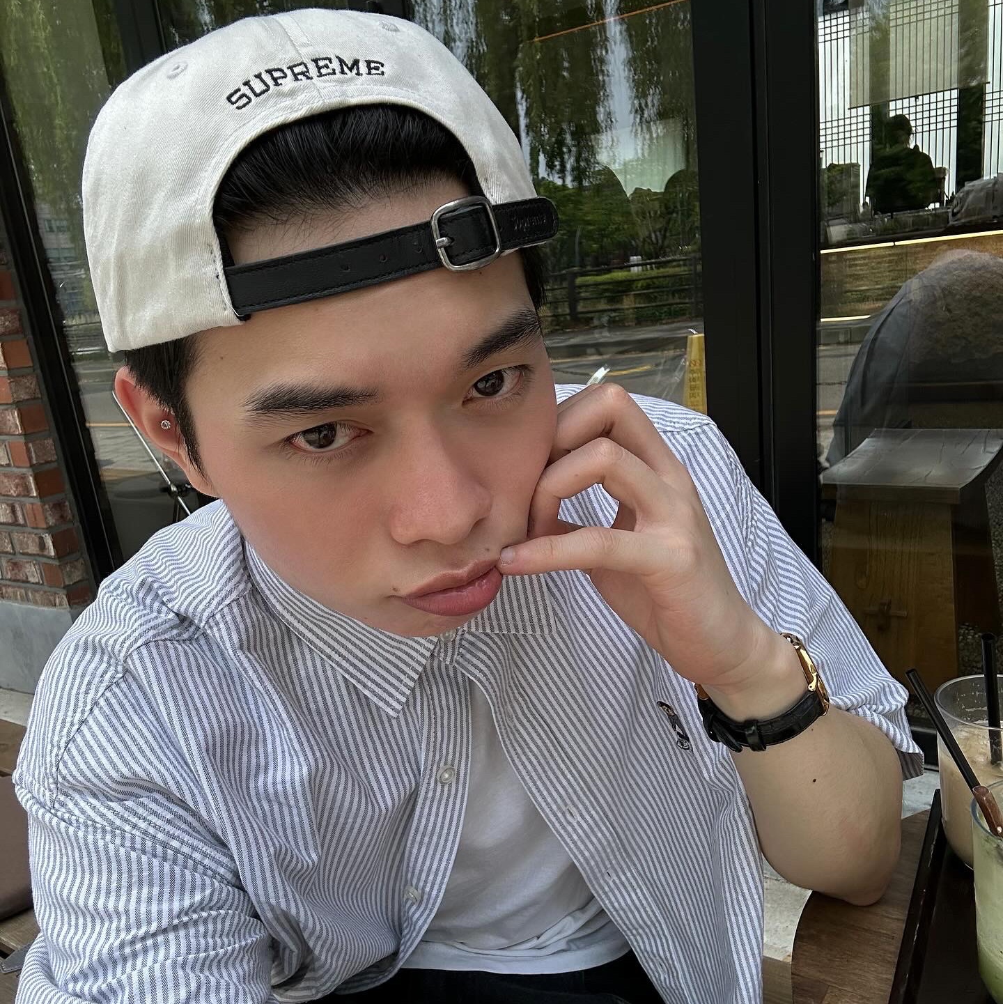 Supreme 2-Tone S Logo 6-Panel Stone - 24SS, Balenciaga Le Cagole Small Shoulder Bag Dark Grey 착용 스타일 - 2