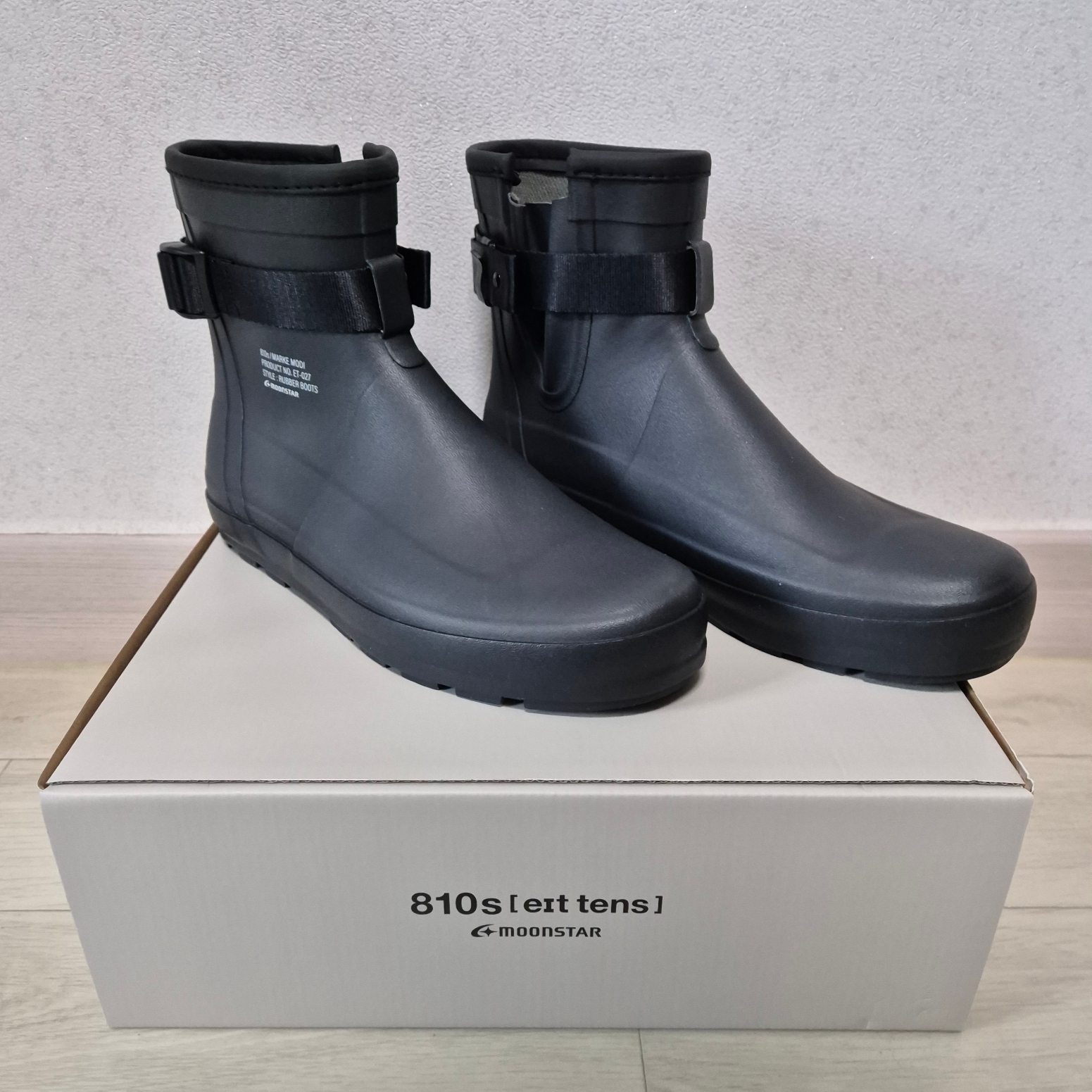 Moonstar 810s ET027 Marke Modi Charcoal 착용 스타일 - 2