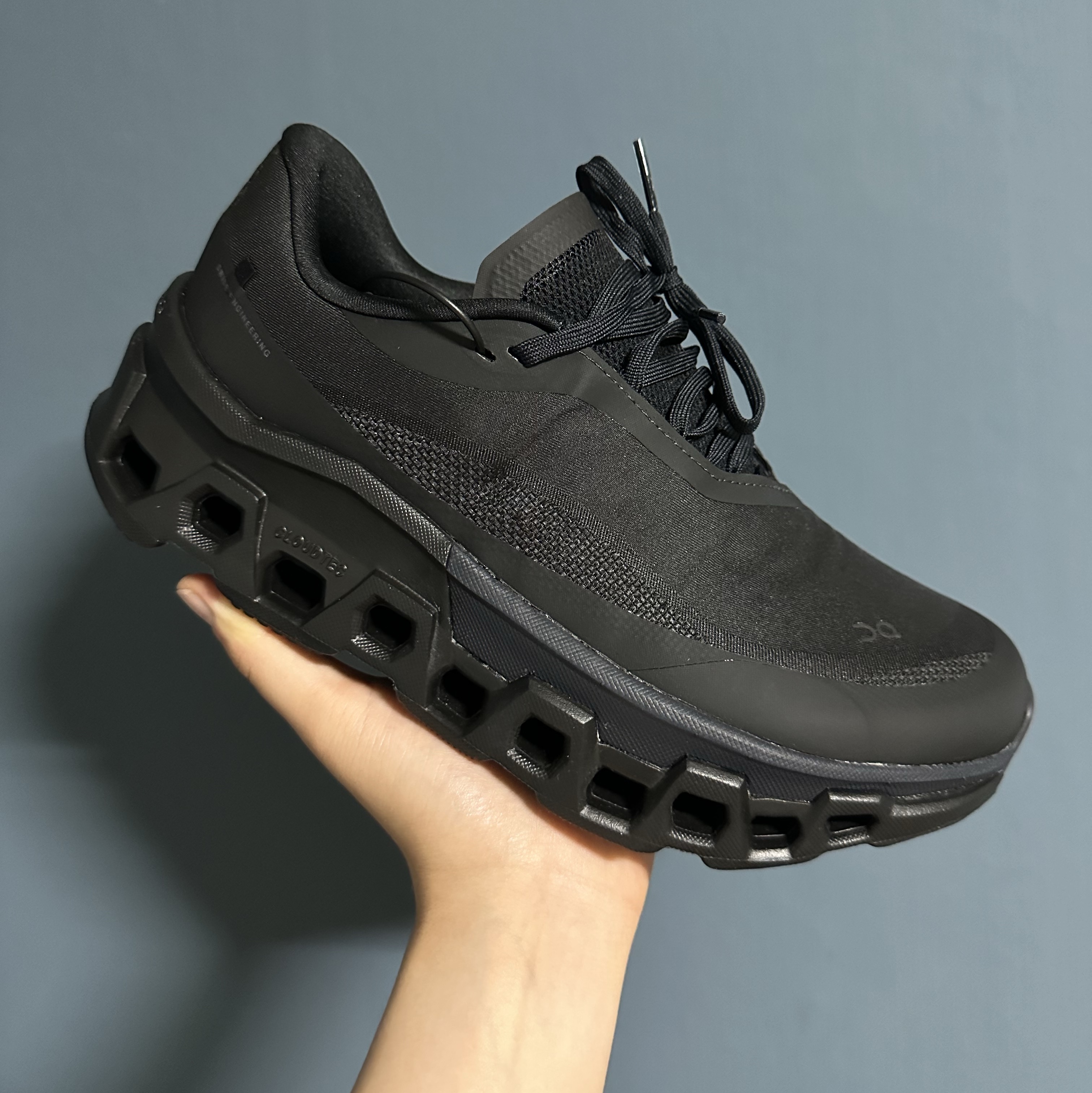 (W) On Running x Post Archive Faction (Paf) Cloudmonster 2 Black Magnet, On Running x Post Archive Faction (Paf) Cloudmonster 2 Black Magnet 착용 스타일