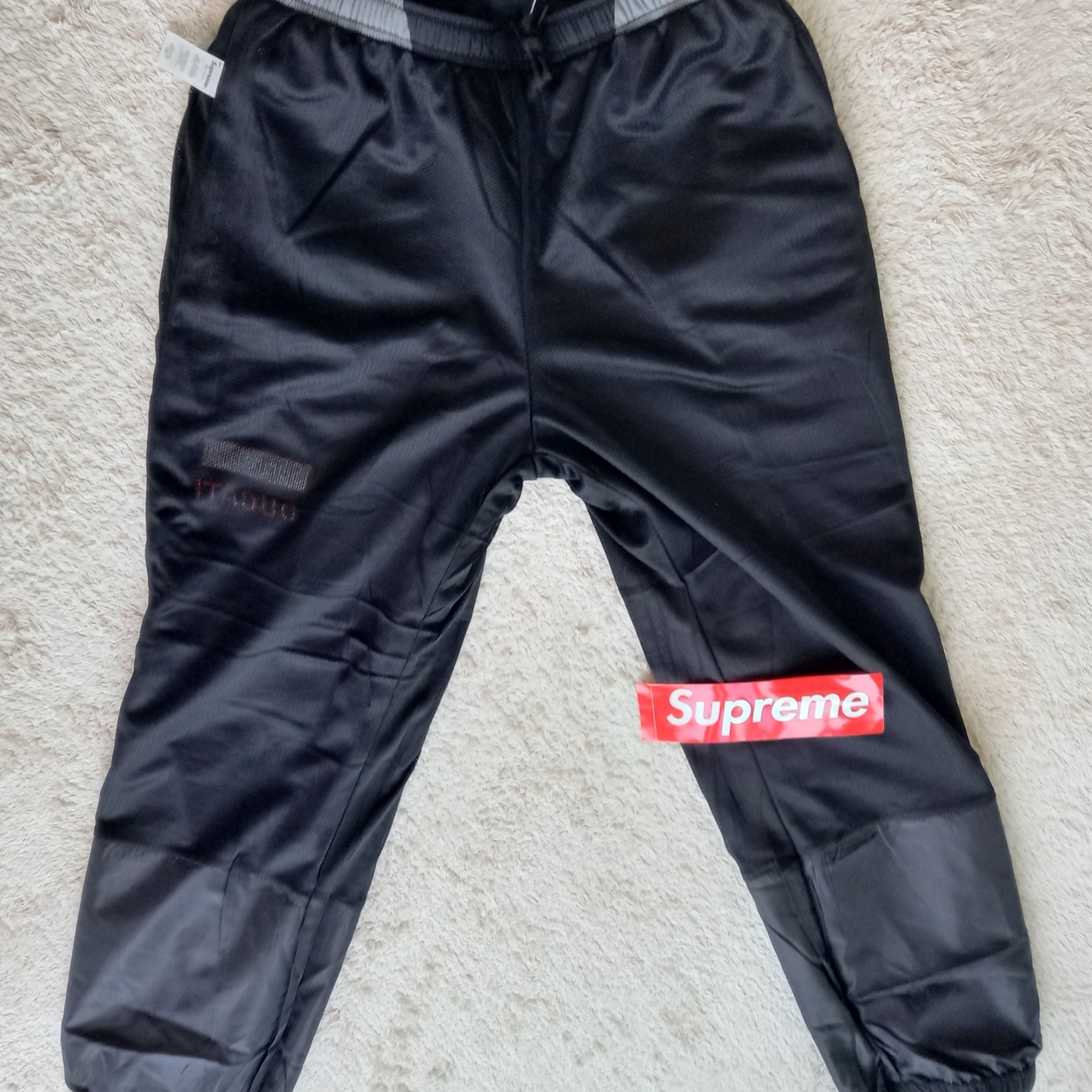 Supreme x Ducati Track Pants Black - 24SS 착용 스타일 - 8