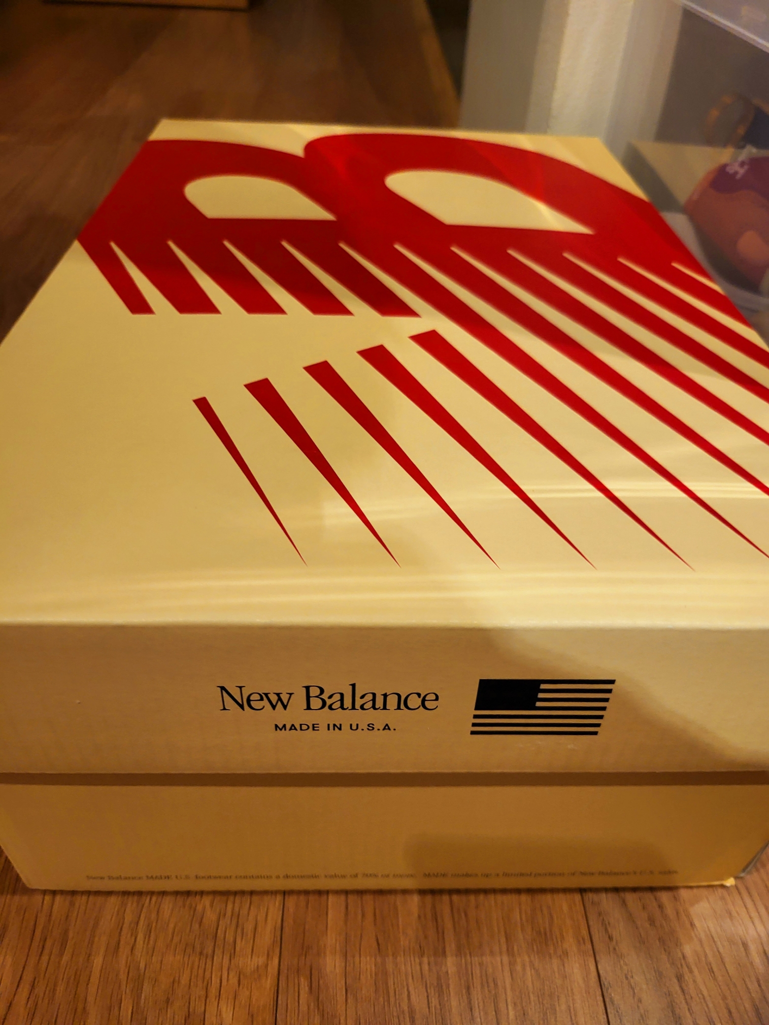 New Balance 993 Made in USA Sea Salt Black 착용 스타일 - 4