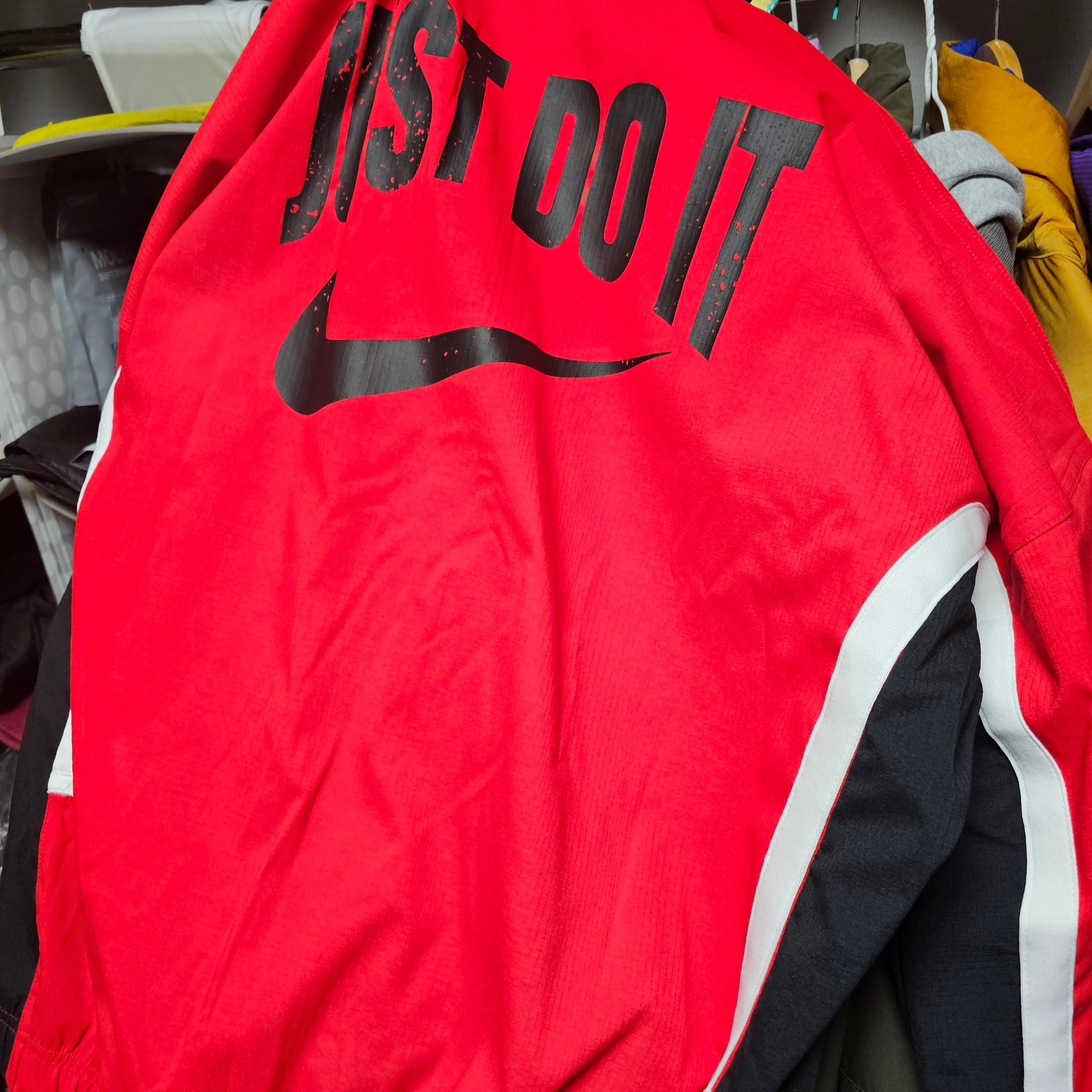 Nike DNA Woven Basketball Jaket Red - Asia 착용 스타일