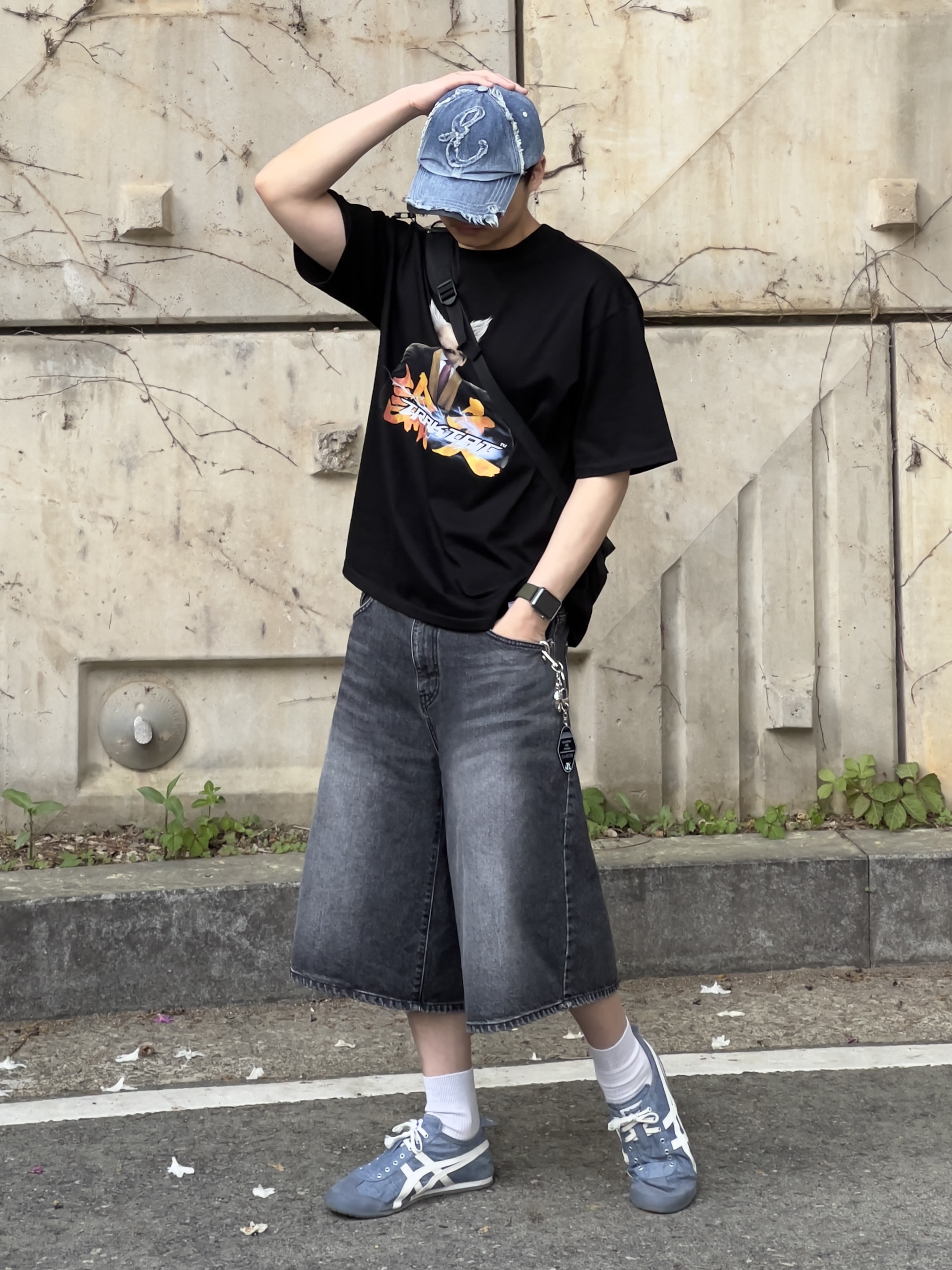 ETCE Damaged Denim Cap Blue 착용 스타일