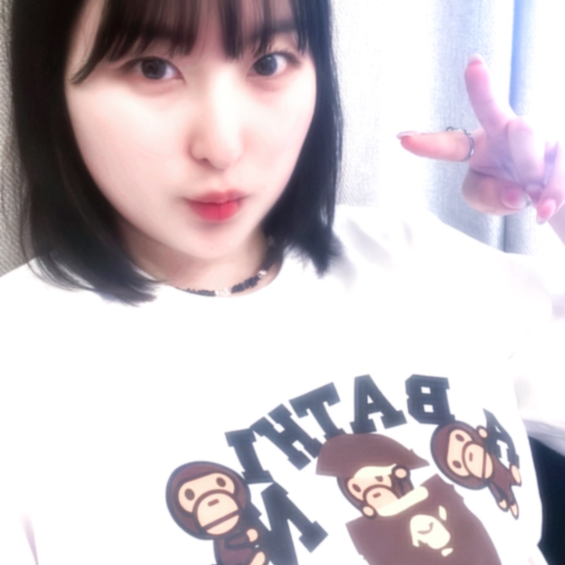 BAPE College Milo T-shirt White 착용 스타일