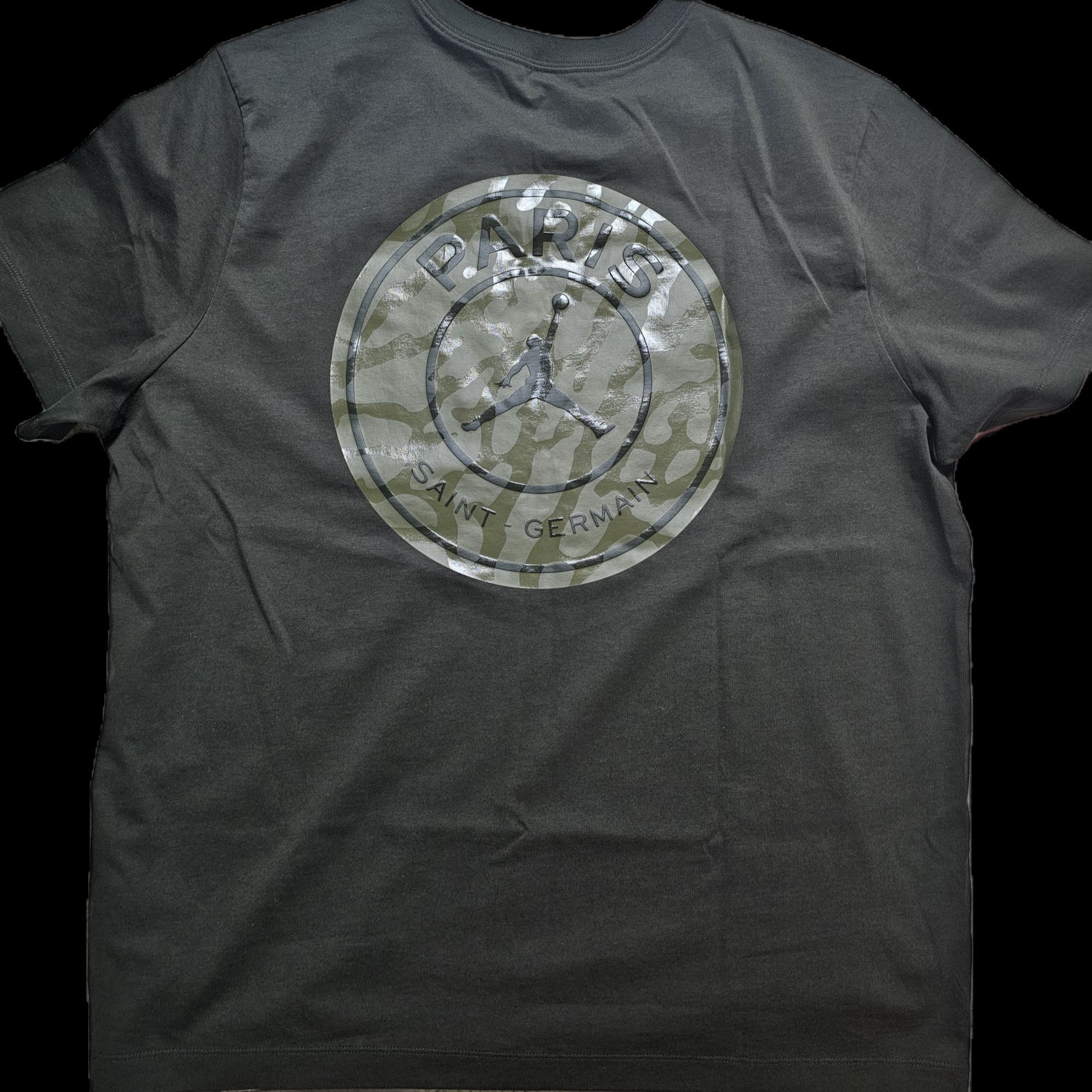 Jordan x Paris Saint-Germain T-Shirt Sequoia Saturn Gold - Asia 착용 스타일 - 8