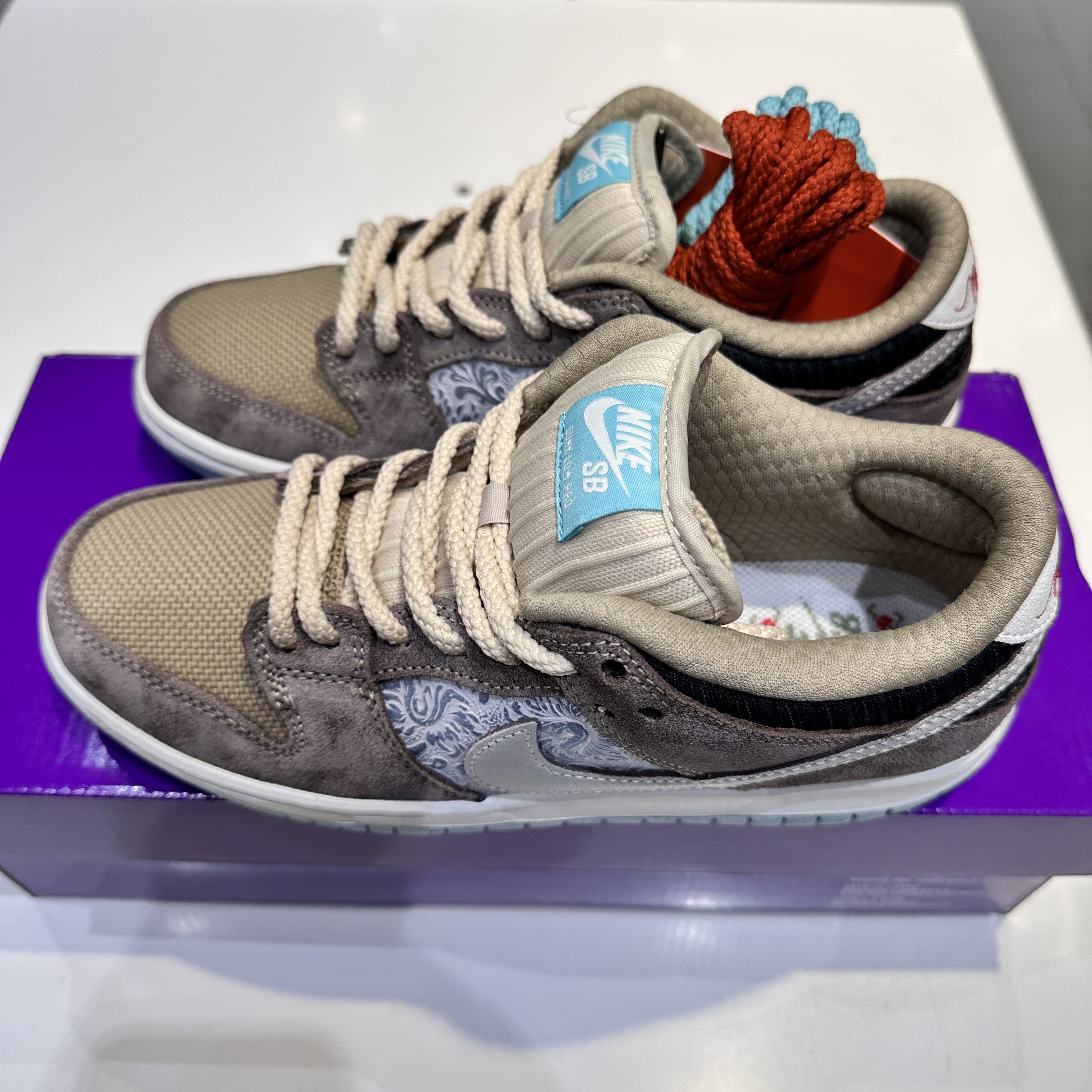 Nike SB Dunk Low Pro Big Money Saving 착용 스타일 - 2