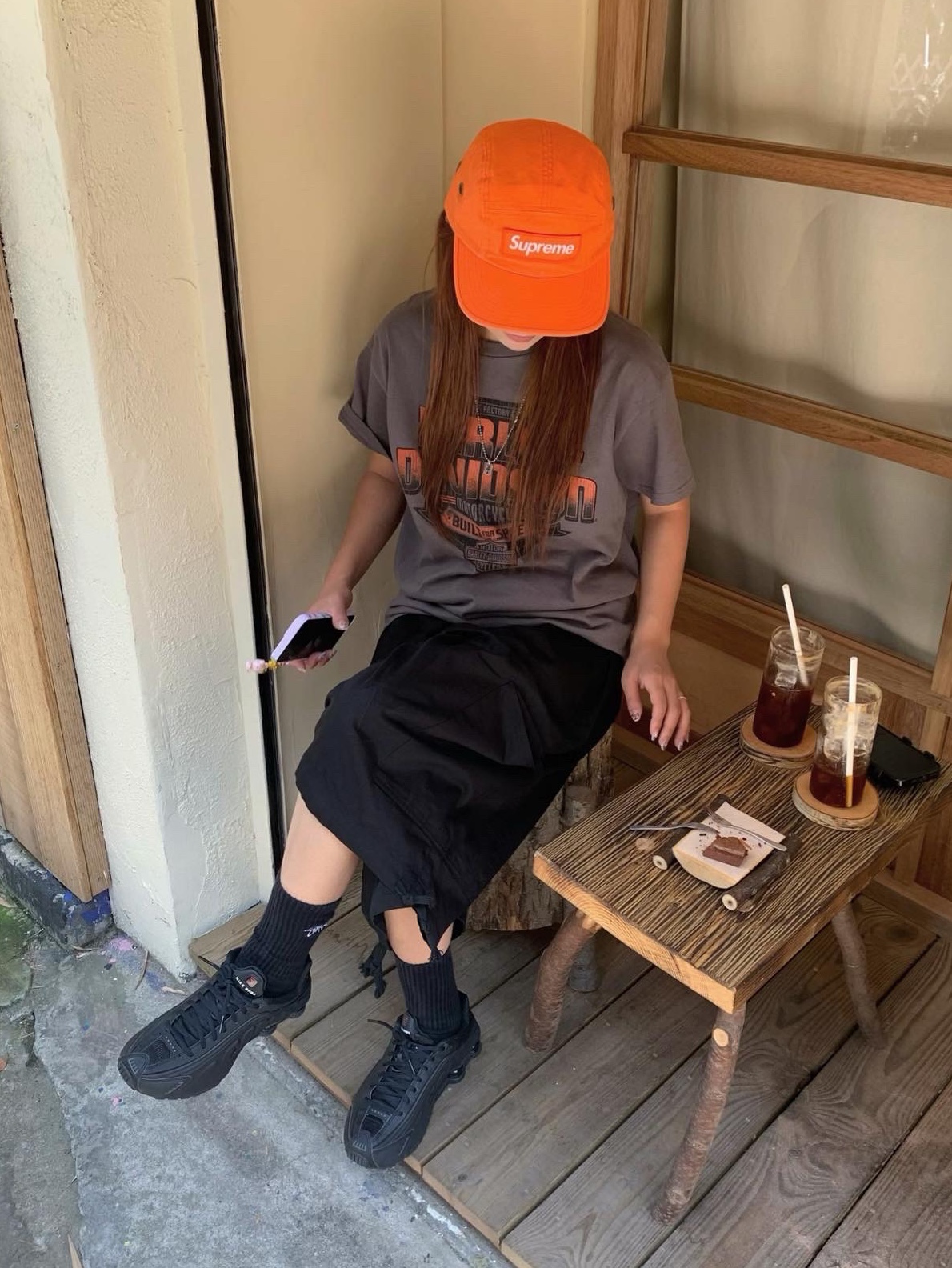 Supreme Military Camp Cap Orange - 24SS, (W) Nike Shox R4 Black 착용 스타일 - 1