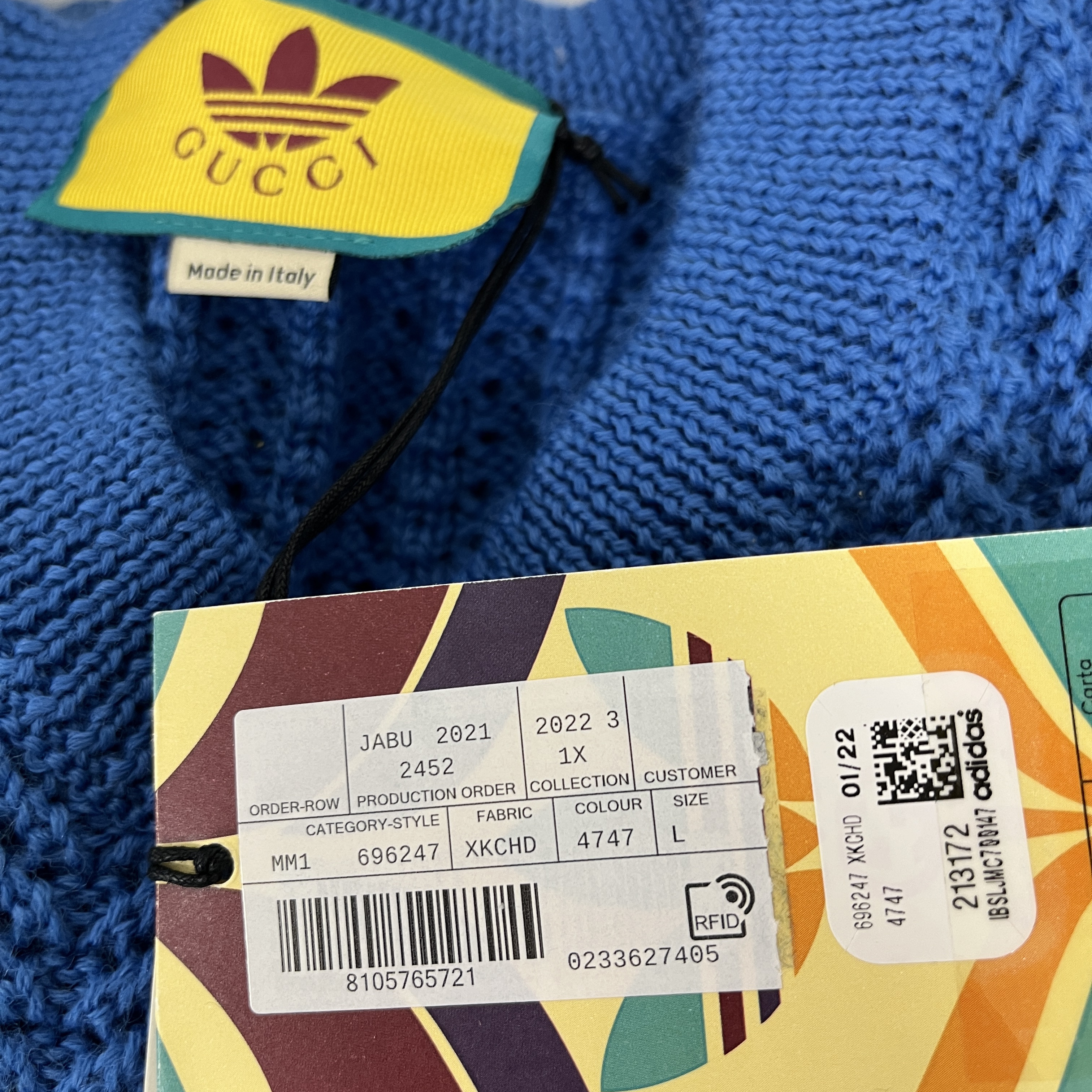 Gucci x Adidas Wool Knit Sweater Blue 착용 스타일 - 3