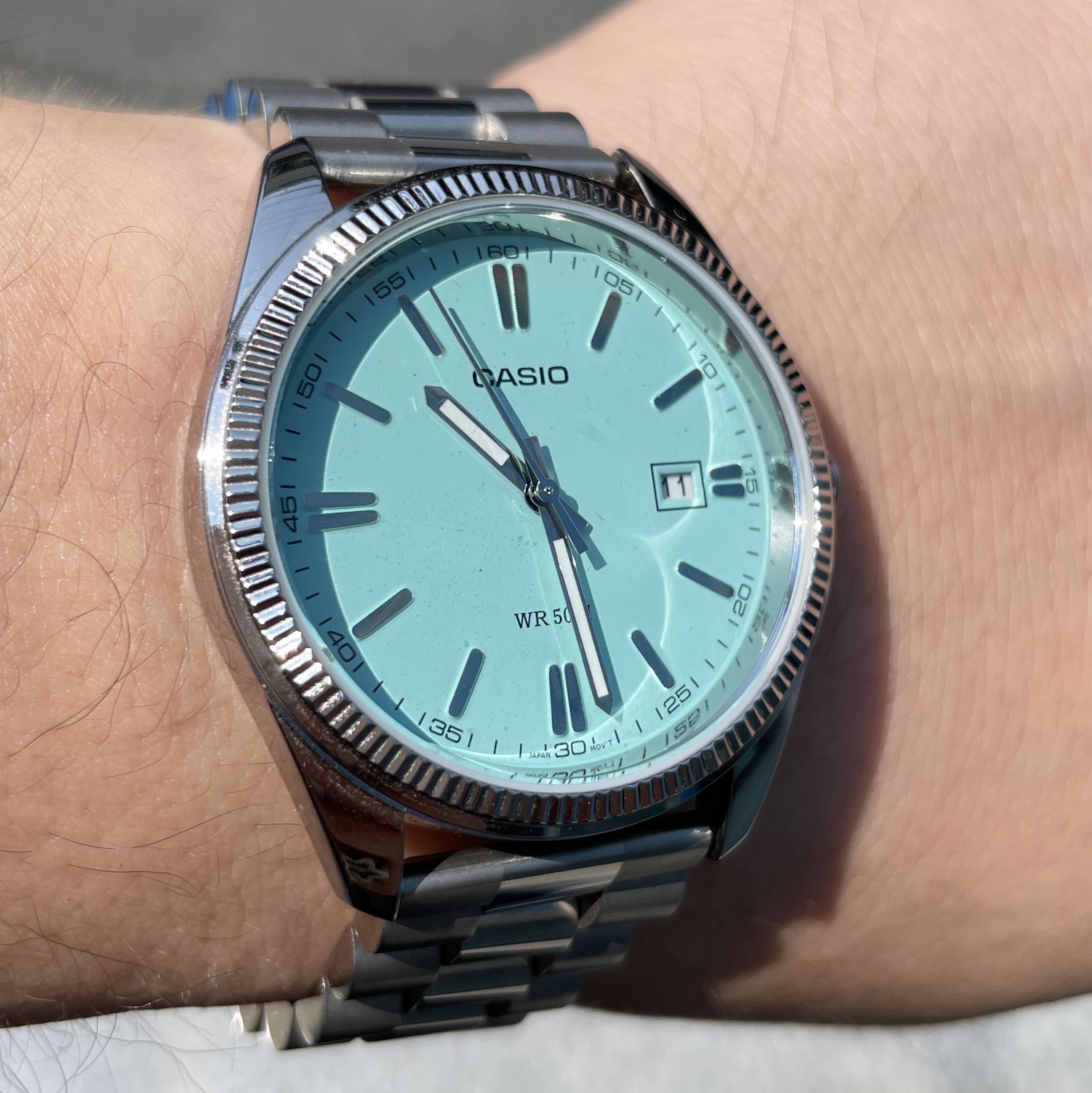 Casio MTP-1302D-2A2 착용 스타일