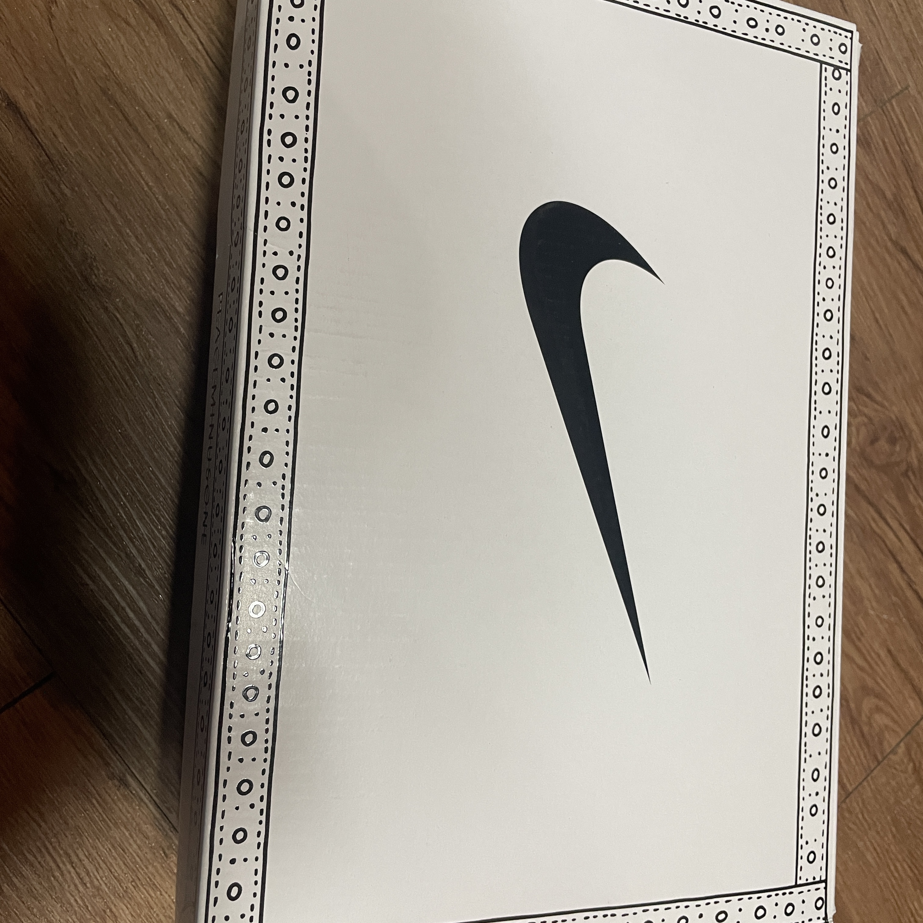 Nike x Peaceminusone Kwondo1 Black and White 착용 스타일 - 1