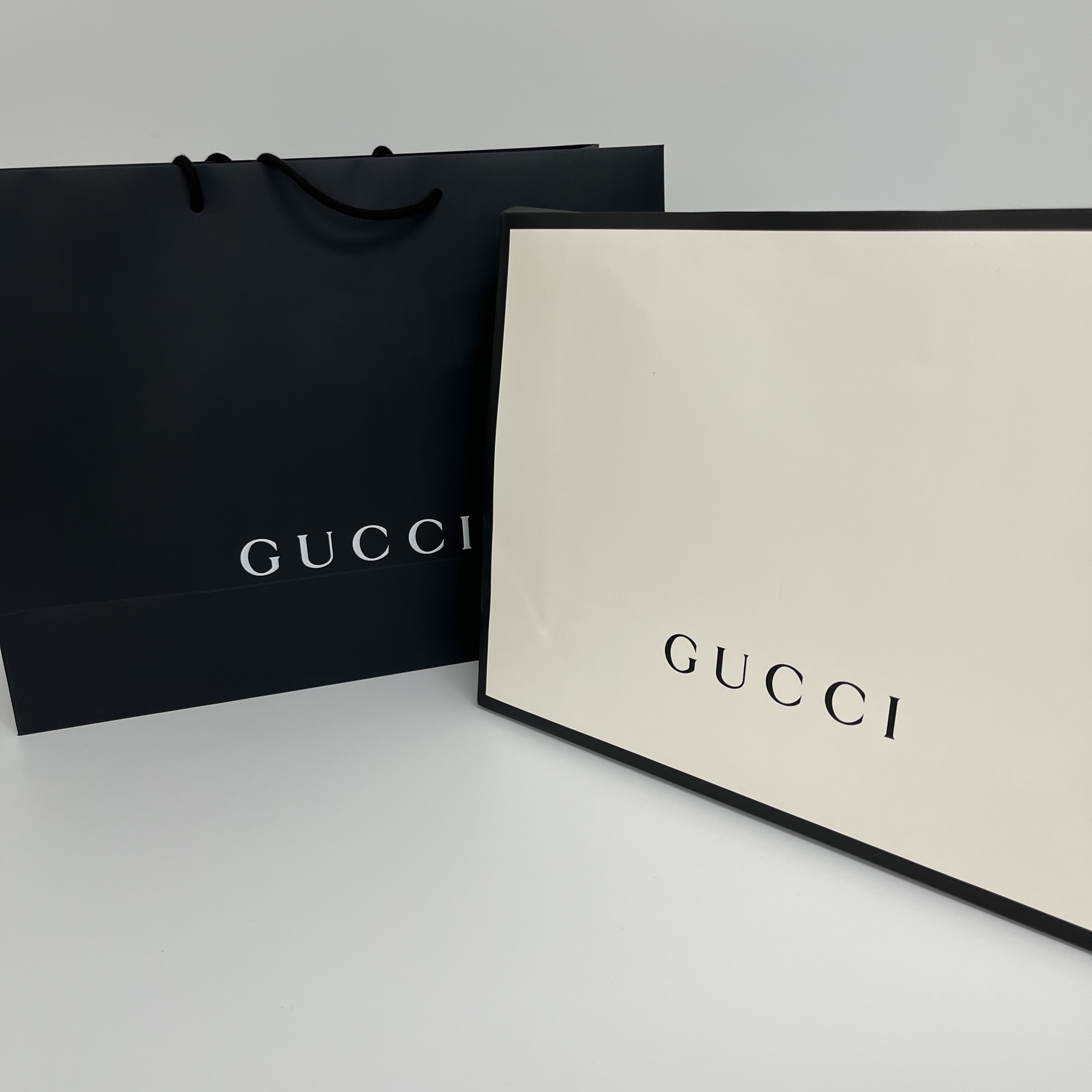 Gucci x Adidas Wool Knit Sweater Blue 착용 스타일 - 1