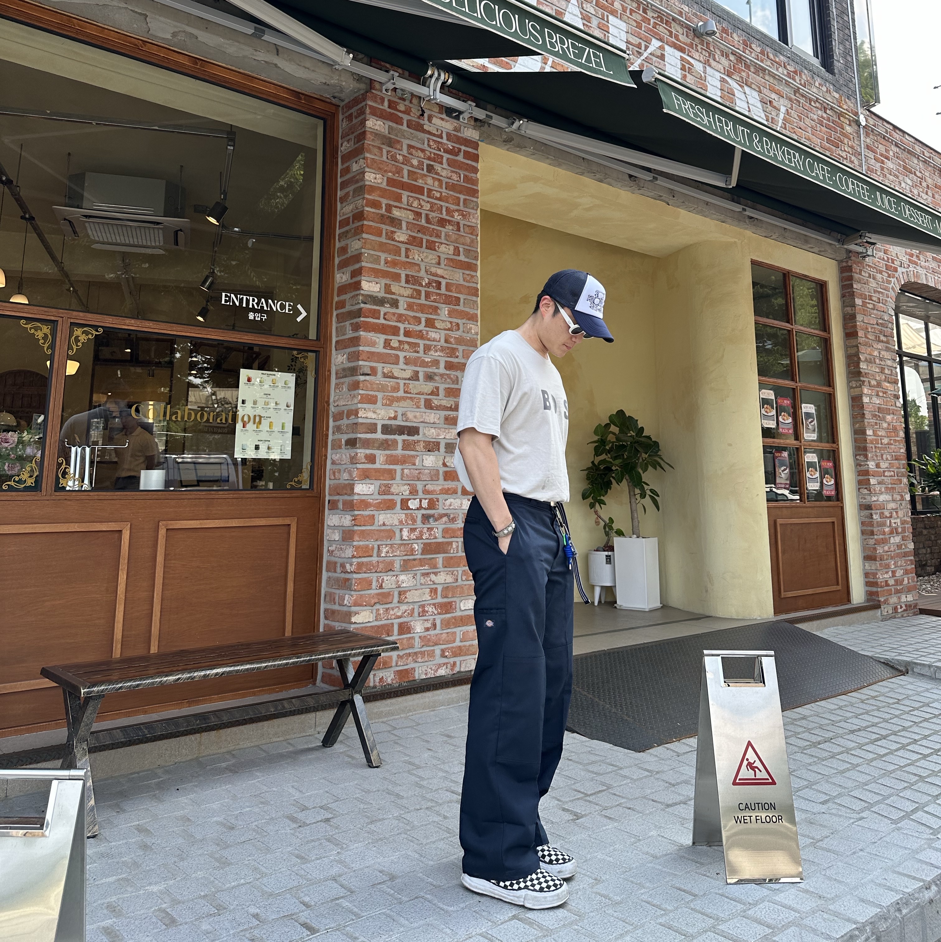 Dickies Loose Fit Double Knee Work Pants Dark Navy, Human Made Web Belt Navy 착용 스타일 - 2