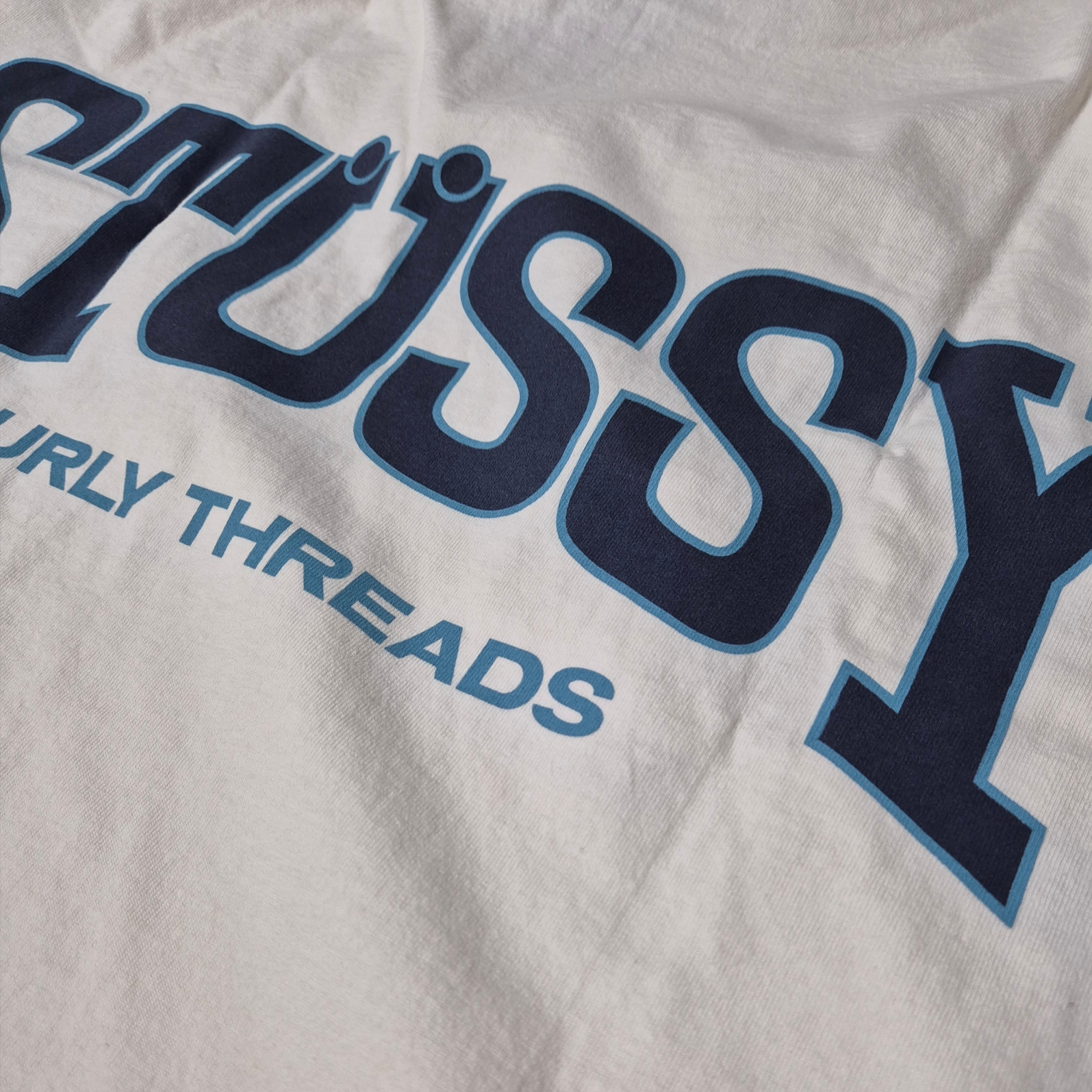 Stussy Burly Threads Pigment Dyed T-Shirt Natural 착용 스타일 - 2