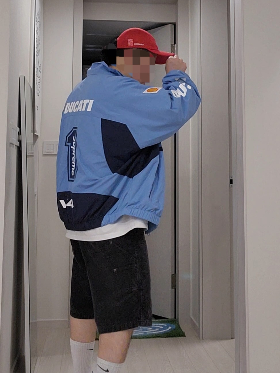 Supreme x Ducati Track Jacket Light Blue - 24SS, Supreme Washed Corduroy Double Knee Painter Short Black - 24SS 착용 스타일 - 6