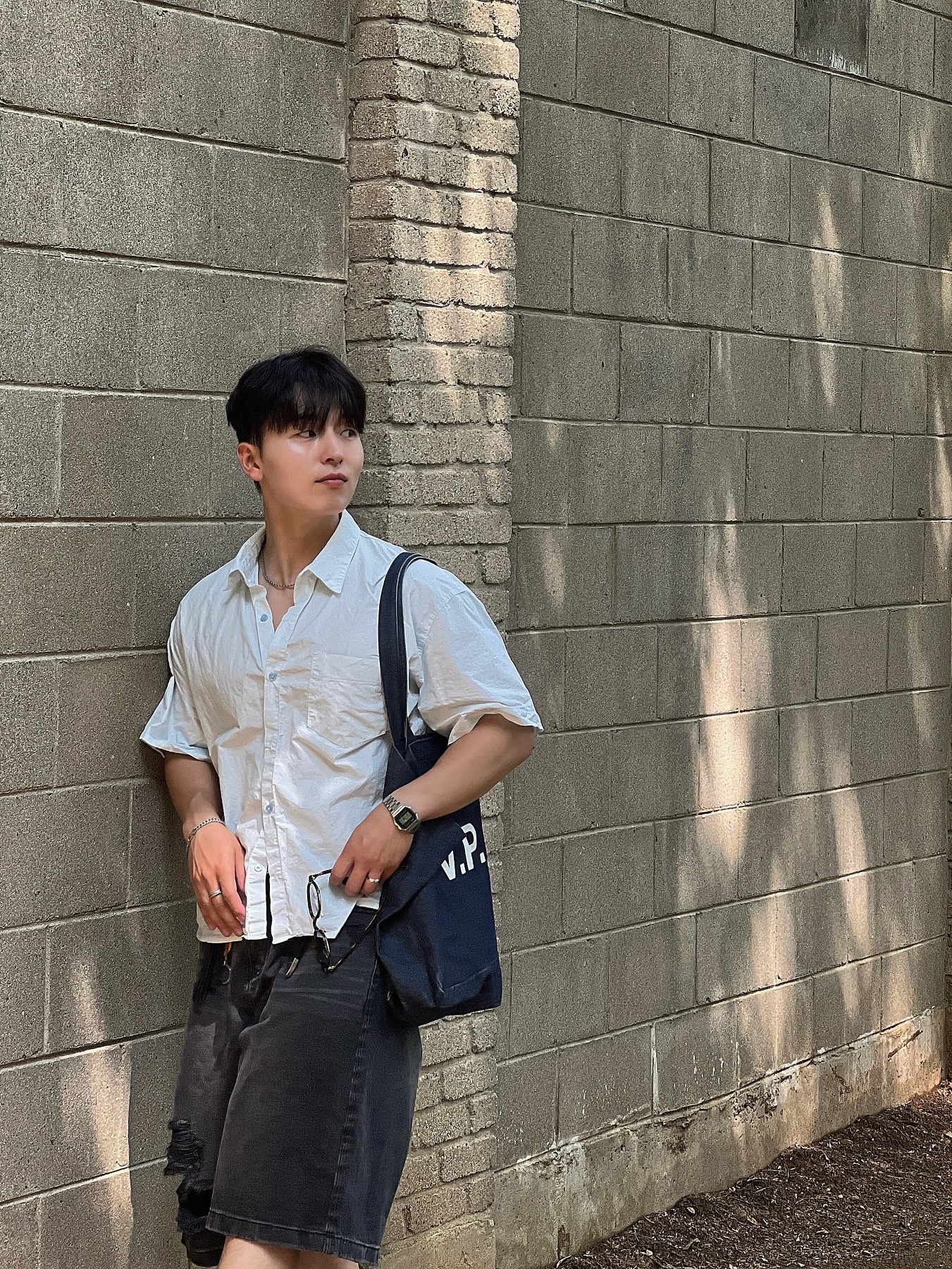 Casio A-158WA-1, A.P.C. Daniela Shopping Bag Indigo 착용 스타일 - 5