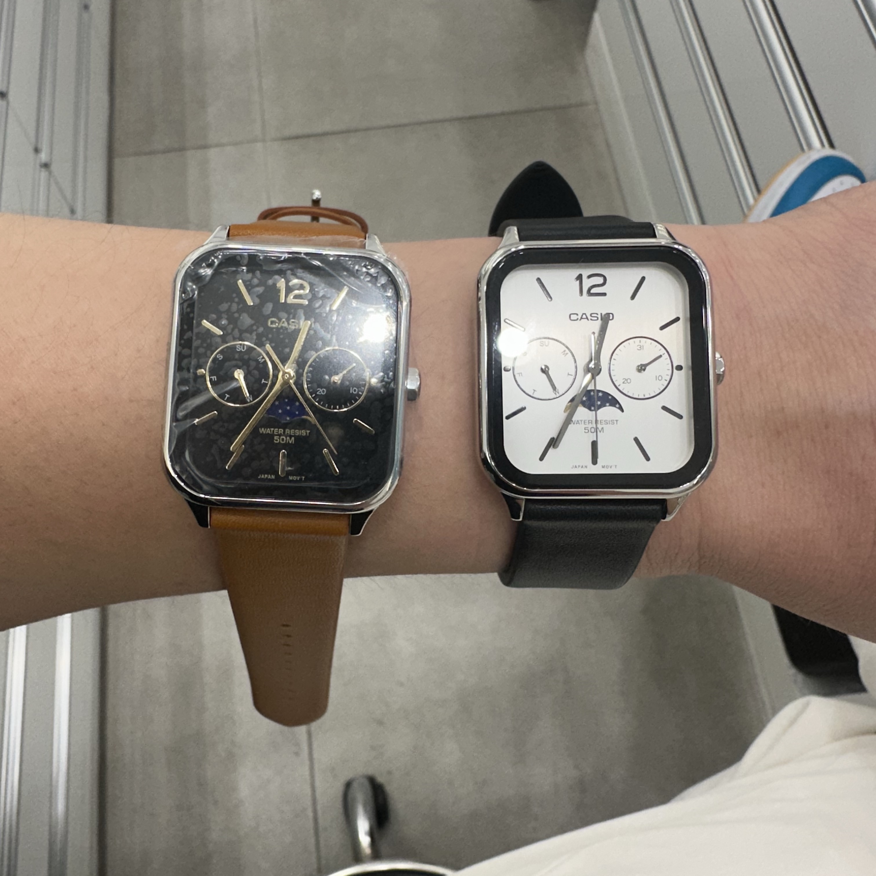 Casio MTP-M305L-1AV 착용 스타일