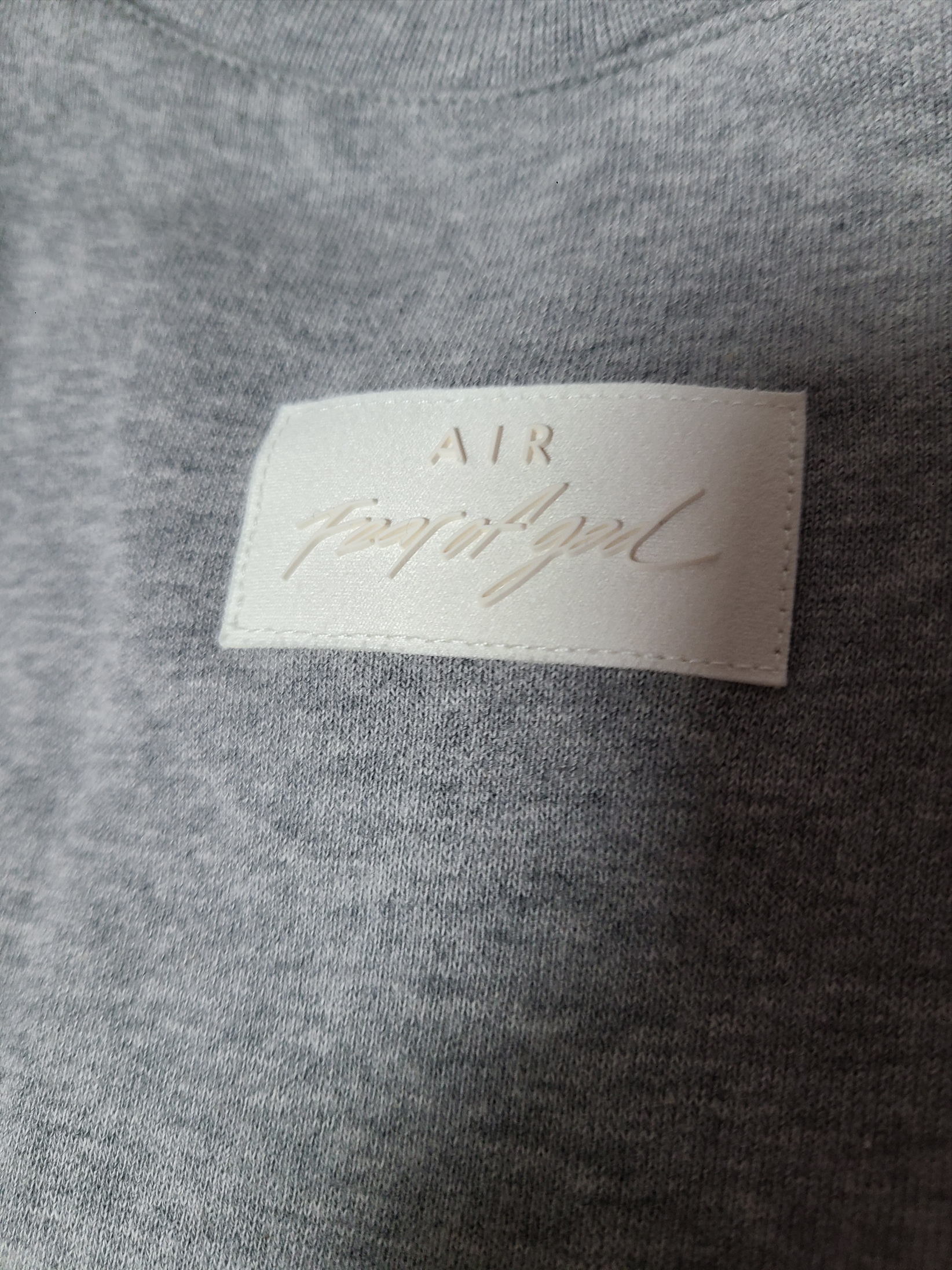 Nike x Fear of God NRG Warm Up Top Dark Grey 착용 스타일 - 3