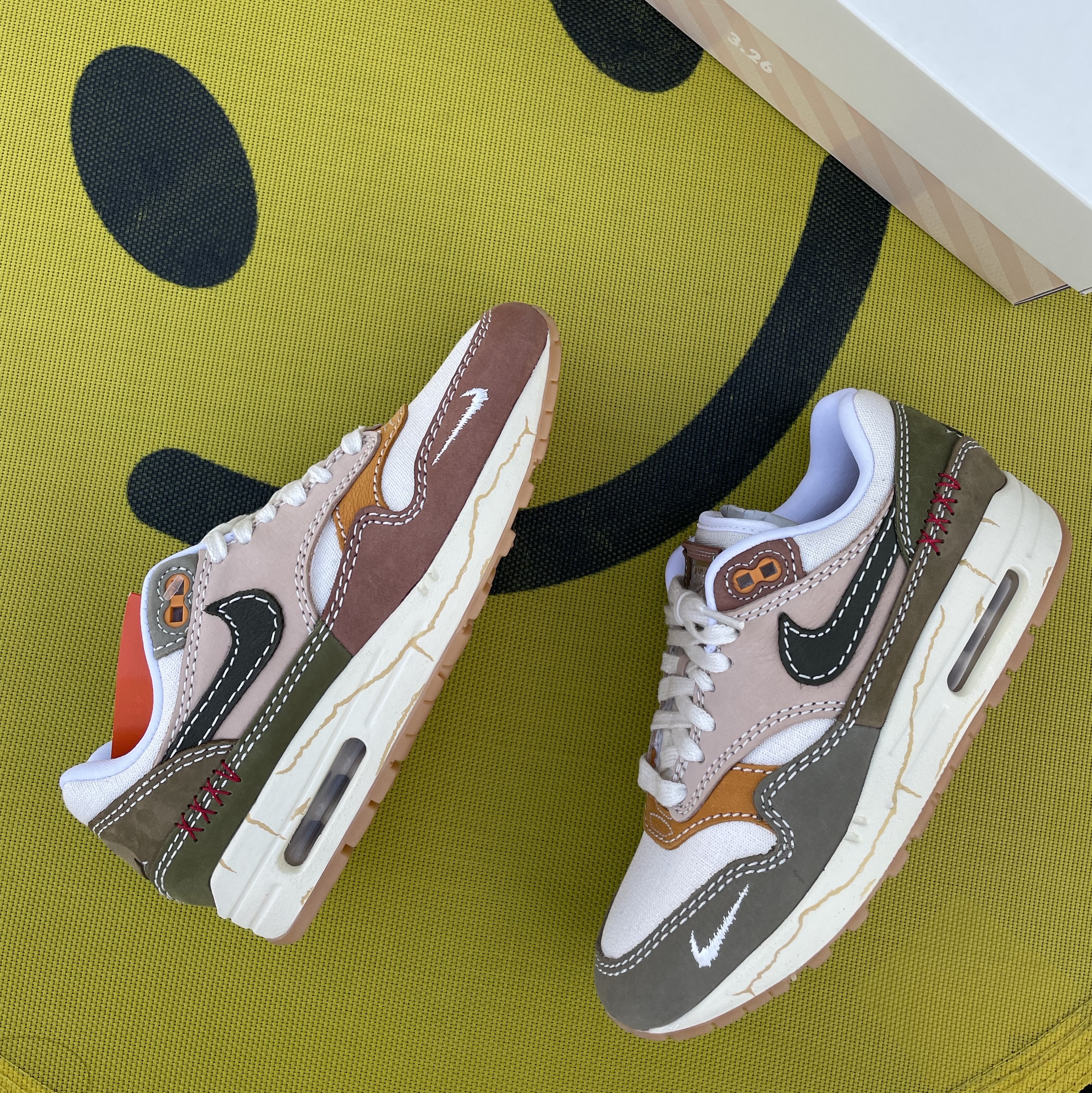 Nike x Concepts Air Max 1 SP Mellow 착용 스타일