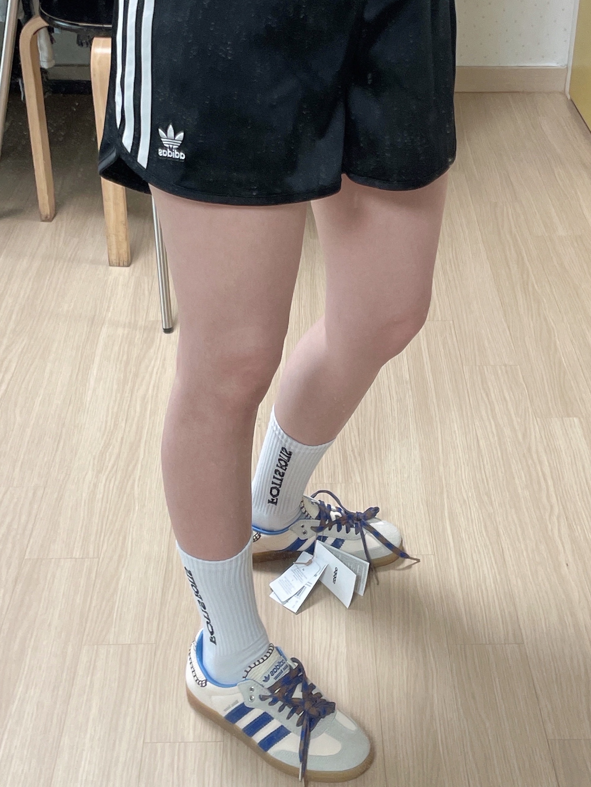 (W) Adidas Satin Sprint Shorts Black - KR Sizing, Adidas x Wales Bonner Samba Wonder Clay Royal Blue 착용 스타일