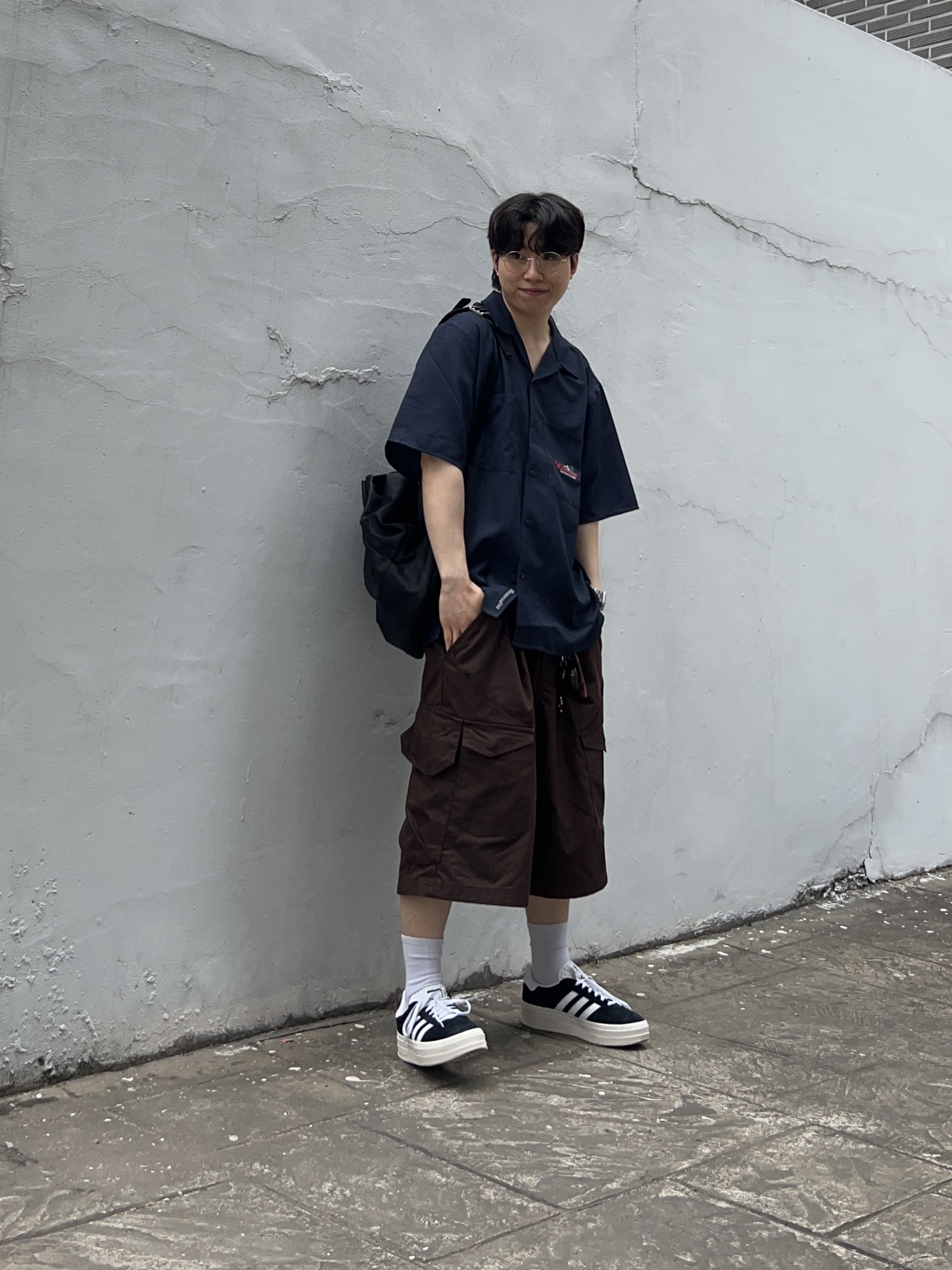 (W) Adidas Gazelle Bold Core Black Cloud White 착용 스타일 - 2