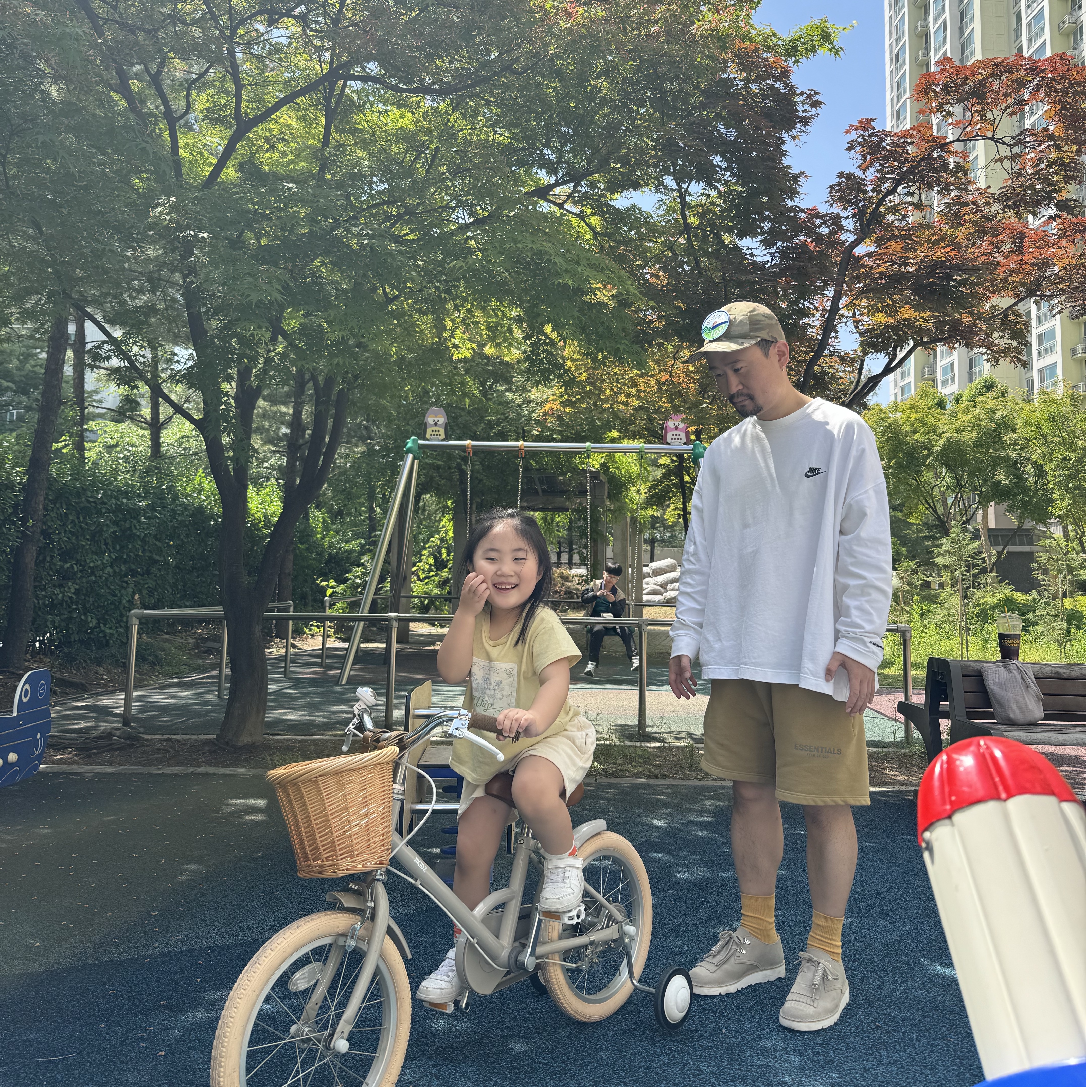 Clarks x Engineered Garments Desert Khan Brown, Essentials Sweatshorts Amber - 21FW 착용 스타일