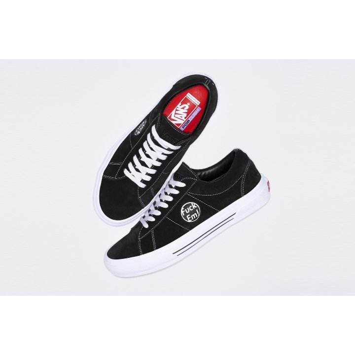 Vans x Supreme Sid Red, Vans x Supreme Sid Blue 착용 스타일 - 3