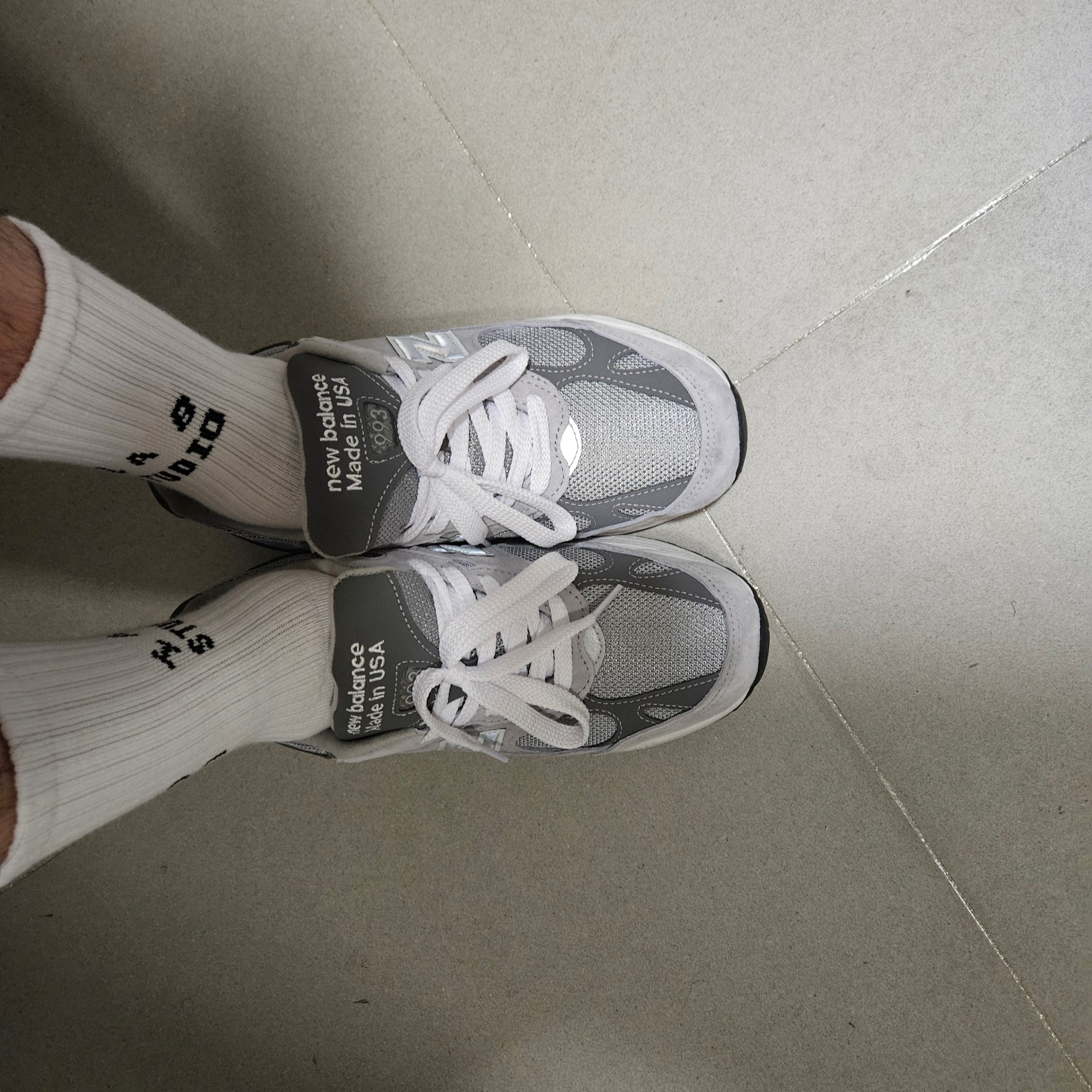 New Balance 993 Made in USA Grey - D Standard 착용 스타일 - 1