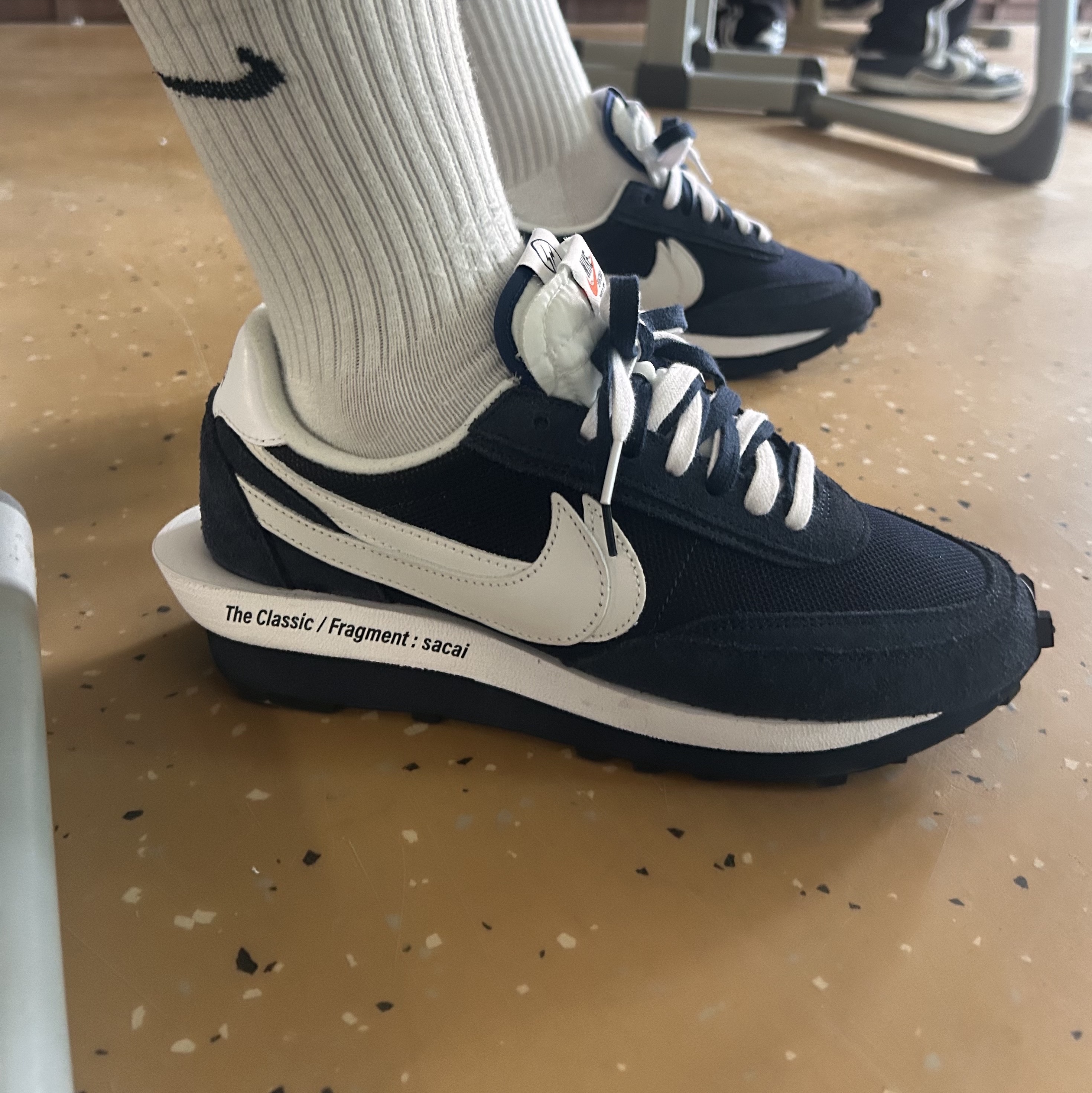 Nike x Sacai x Fragment LDWaffle Blackened Blue 착용 스타일