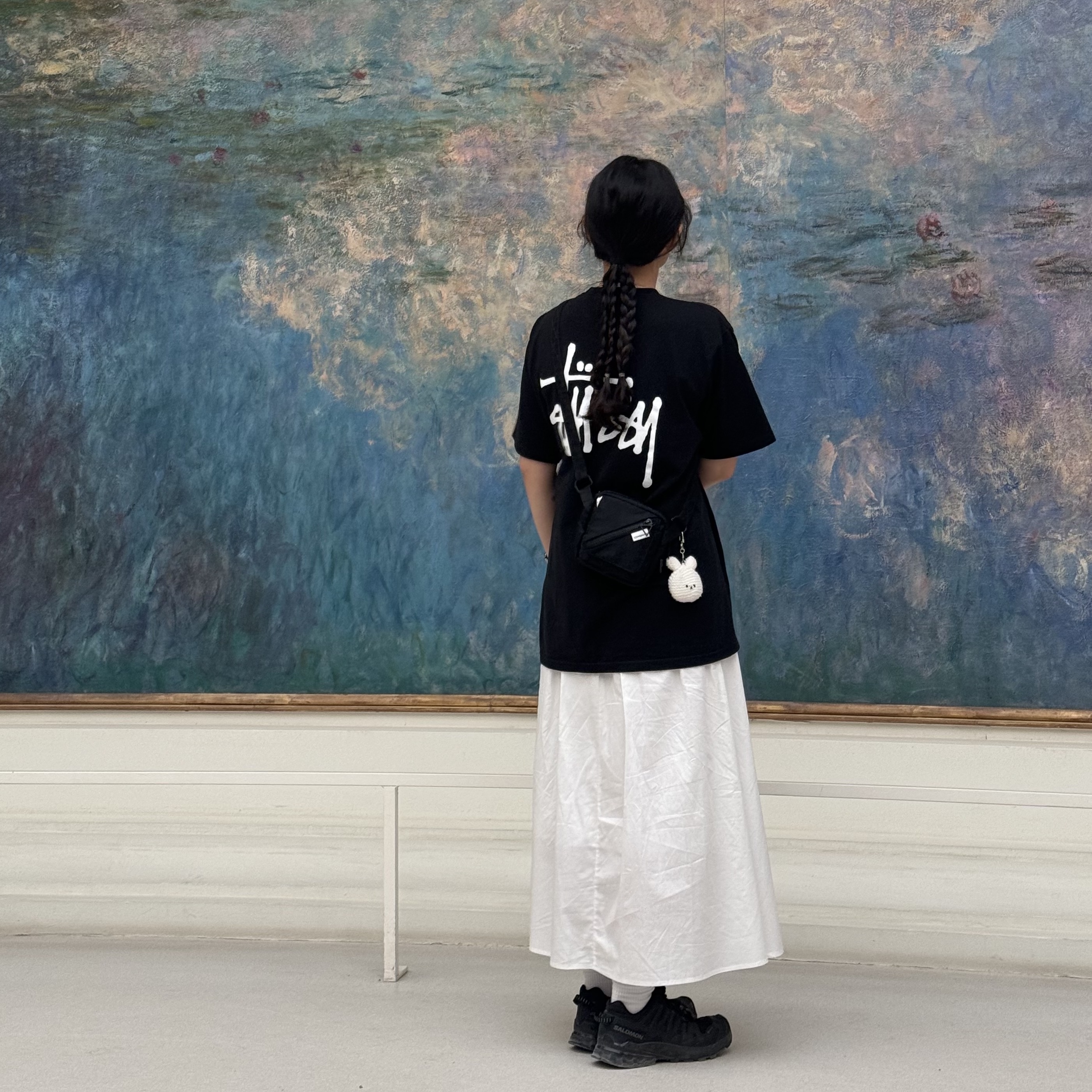 Stussy Basic Stussy T-Shirt Black 2024, 2025, Salomon XA Pro 3D V9 Gore-Tex Wide Black Phantom 착용 스타일 - 1