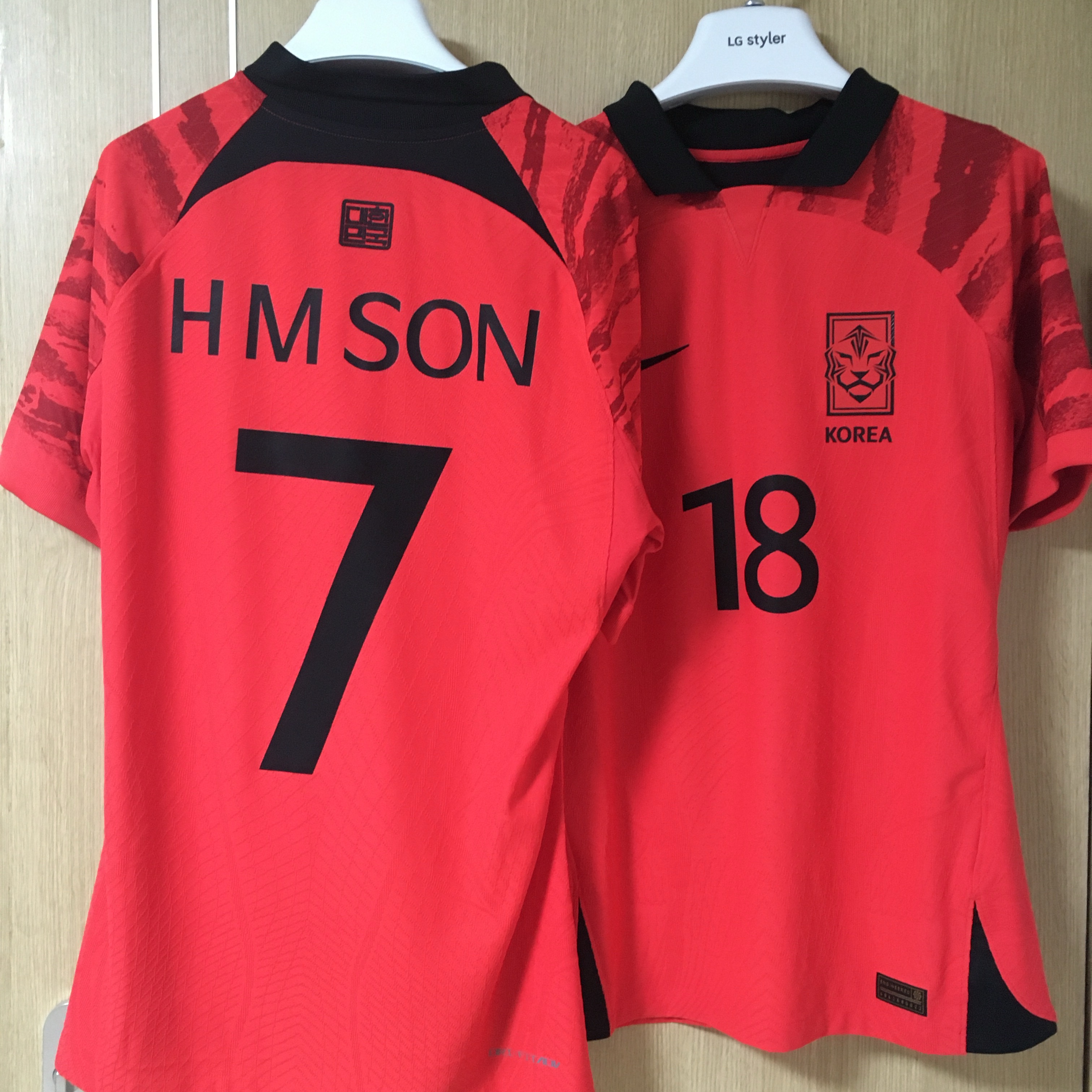 Nike Korea 2022/23 Dri-Fit ADV Player Issue Home SS Jersey Global Red - Asia (Non Marking Ver.) 착용 스타일 - 2