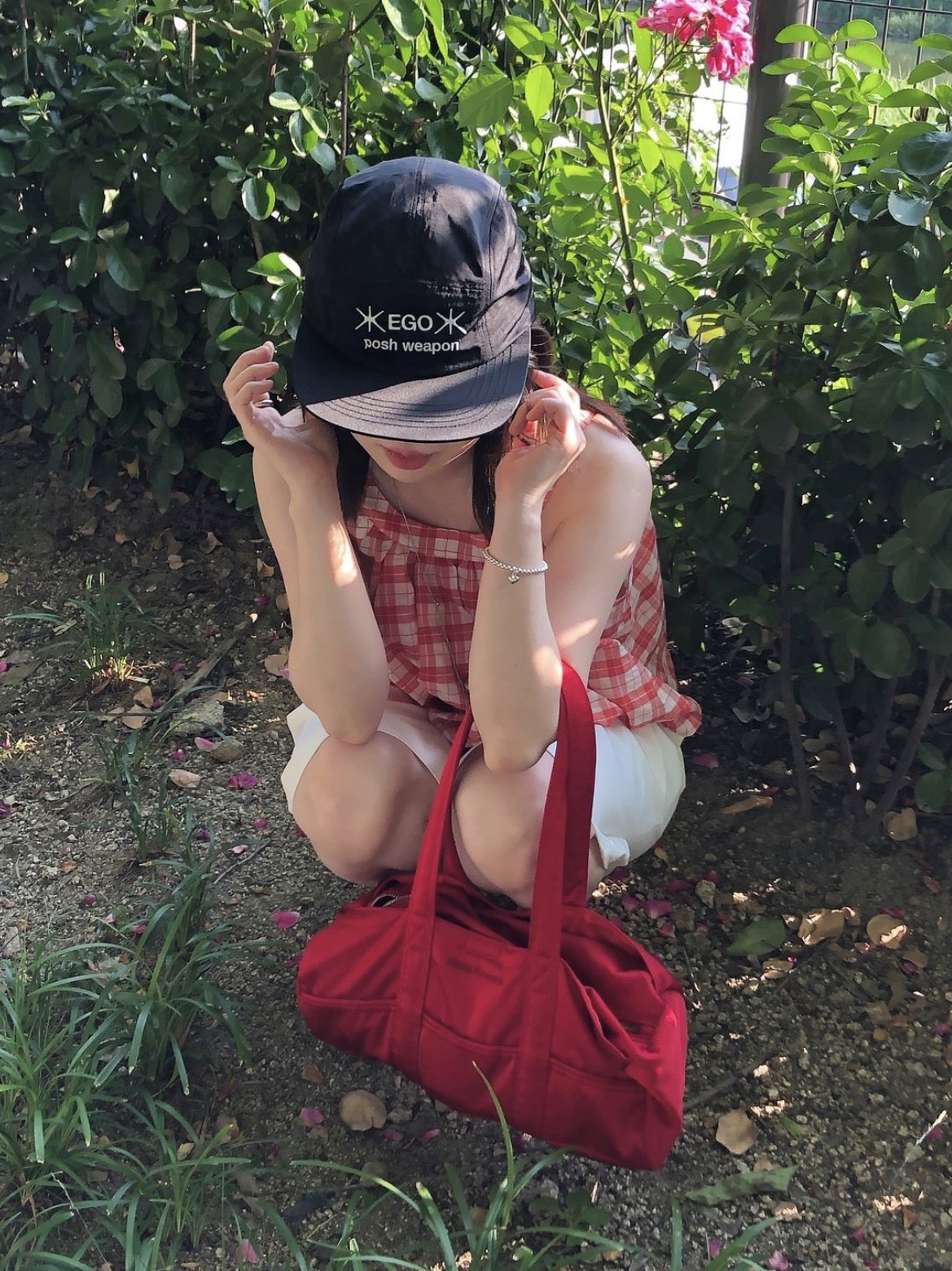 Yunse Women Hatch Ego Camp Cap Black 착용 스타일 - 2