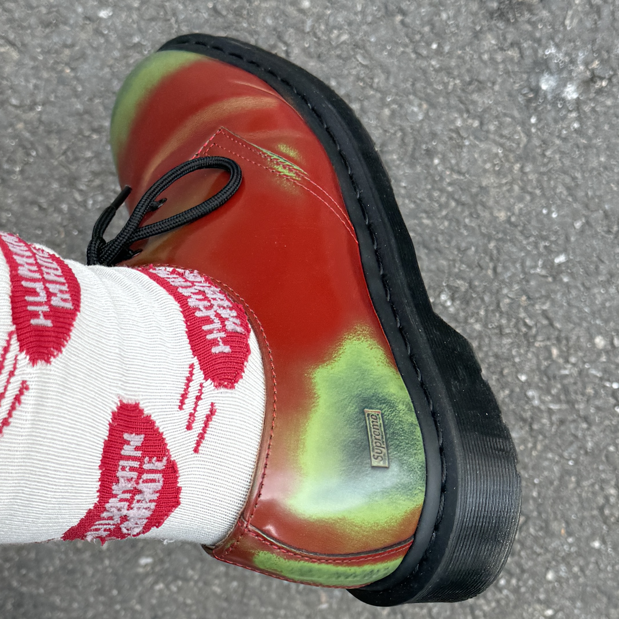 Dr. Martens x Supreme 1461 Multi, Human Made Heart Pattern Socks Red 착용 스타일