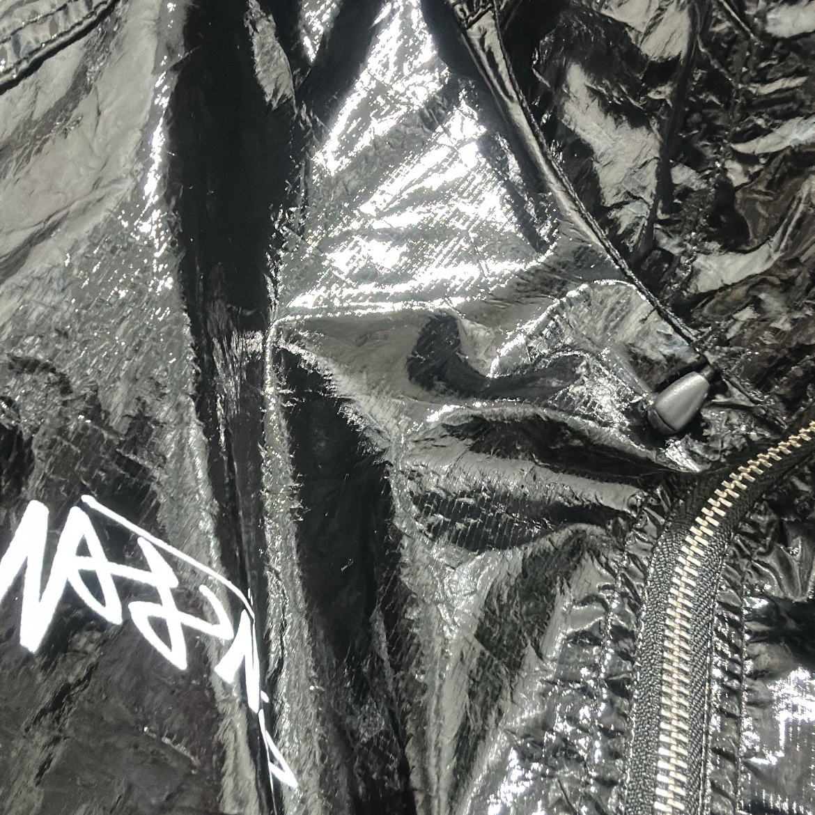 Stussy Beach Shell Coated Ripstop Black 착용 스타일 - 2