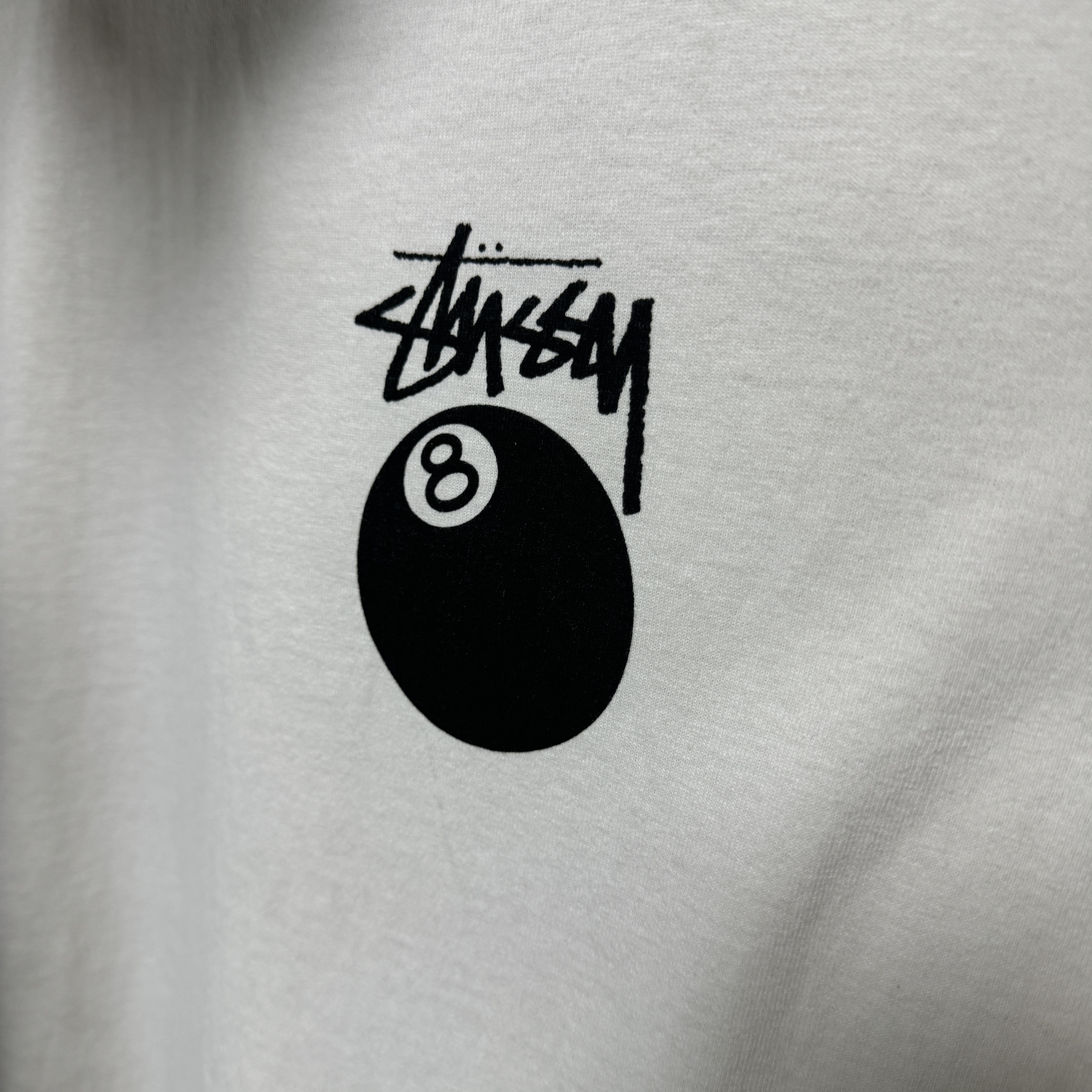 Stussy 8 Ball Pigment Dyed T-Shirt Natural 착용 스타일
