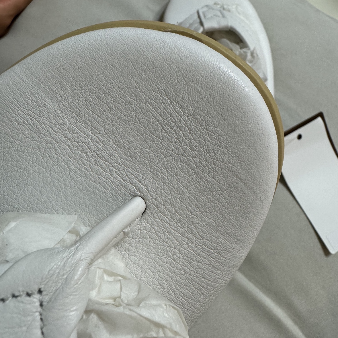 Island Slipper Classic White 착용 스타일 - 5