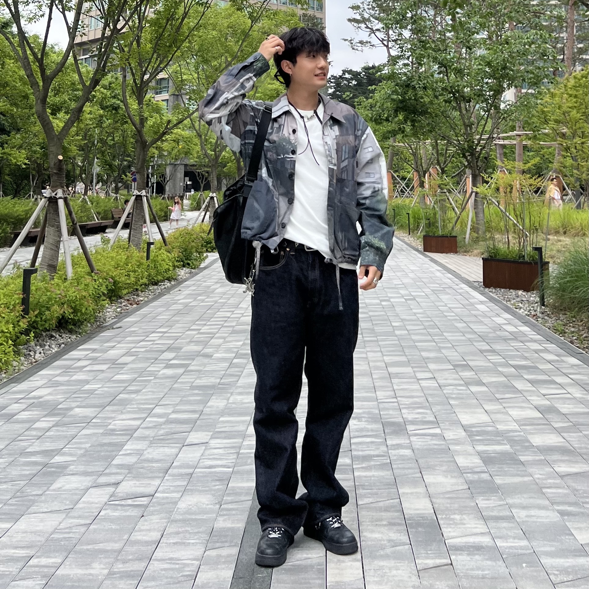 Fullcount 0105XXW Wide Denim Heavy oz One Wash Indigo Blue, Nike x Supreme Air Force 1 Low Black 착용 스타일 - 1