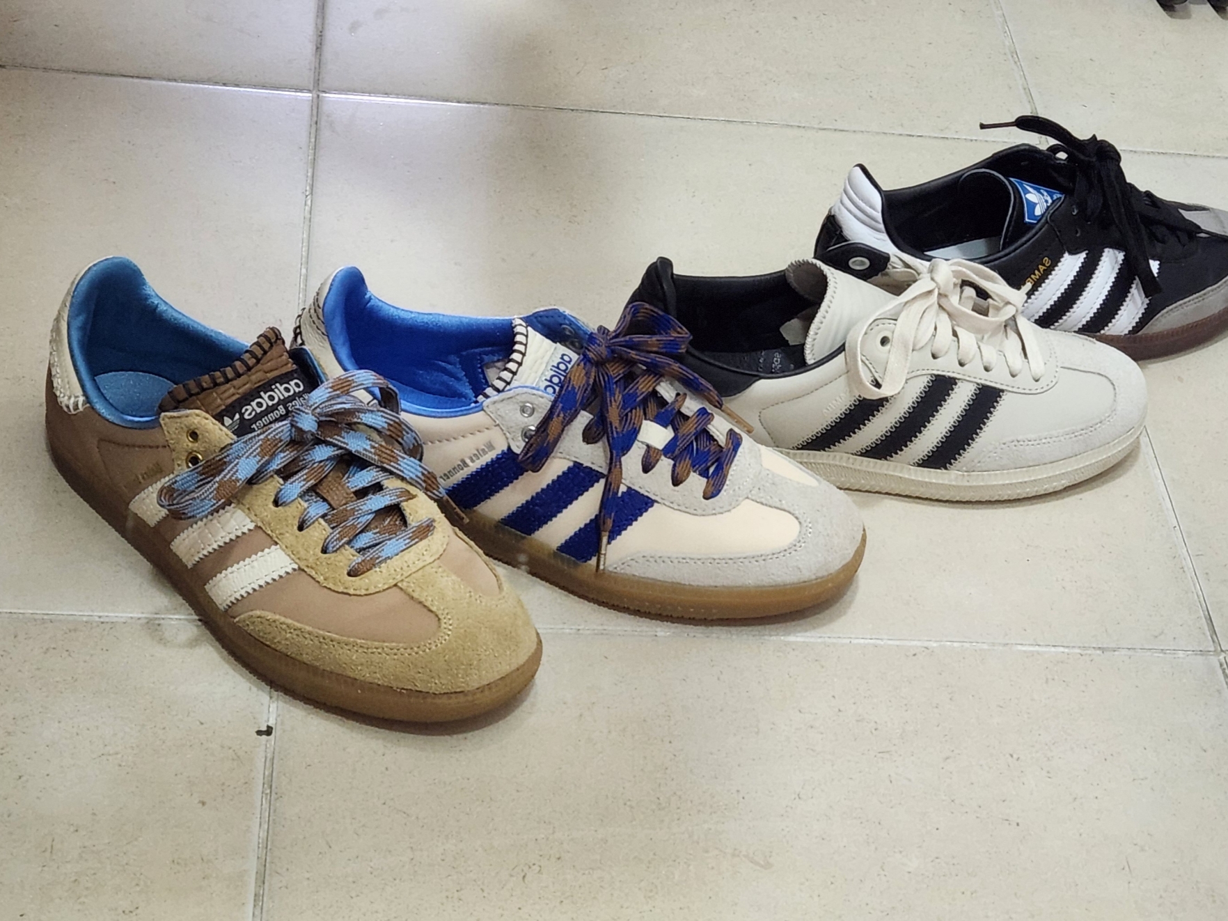 Adidas x Wales Bonner Samba Wonder Clay Royal Blue, Adidas x Pharrell Williams Humanrace Samba Core Black 착용 스타일 - 1