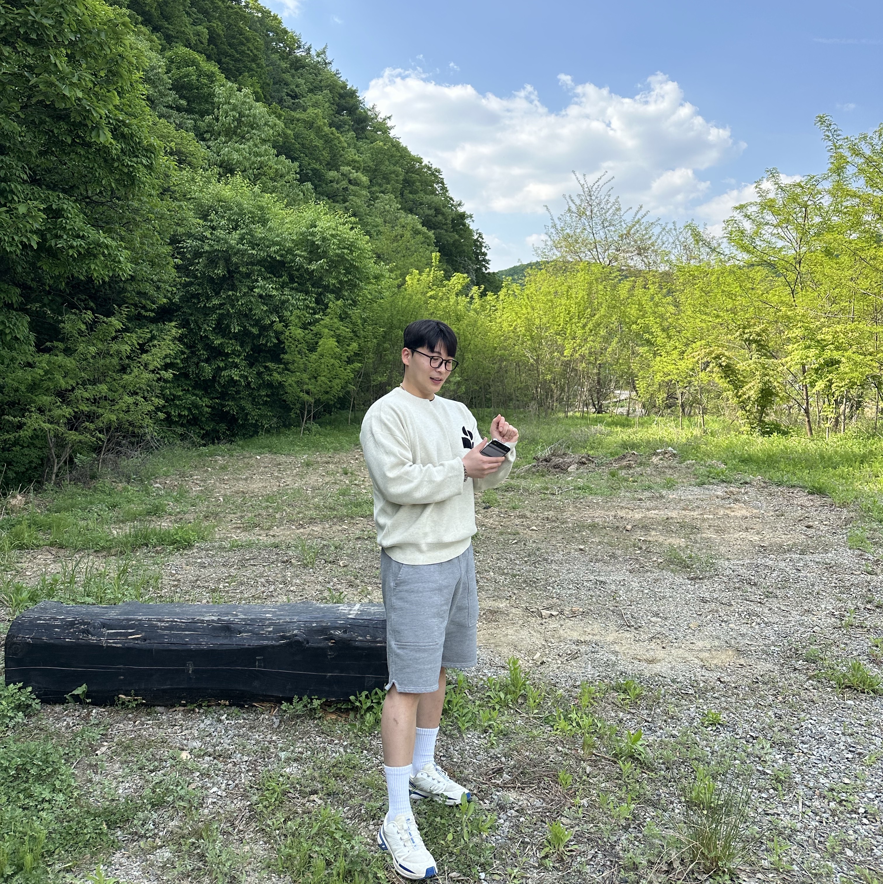 Salomon x JJJJound XT-Wings 2 White Lapis Blue 착용 스타일
