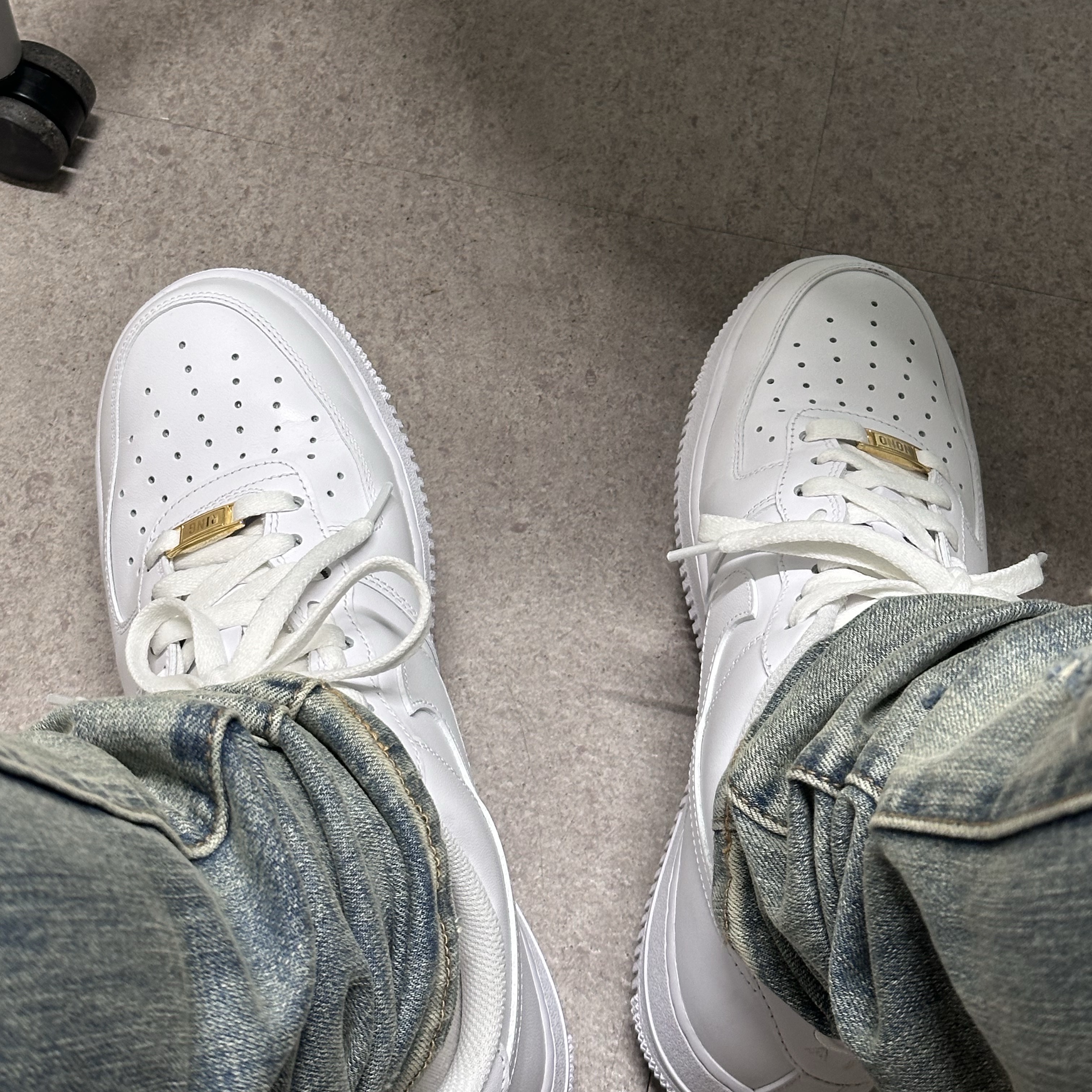 Nike Air Force 1 '07 Low White 착용 스타일
