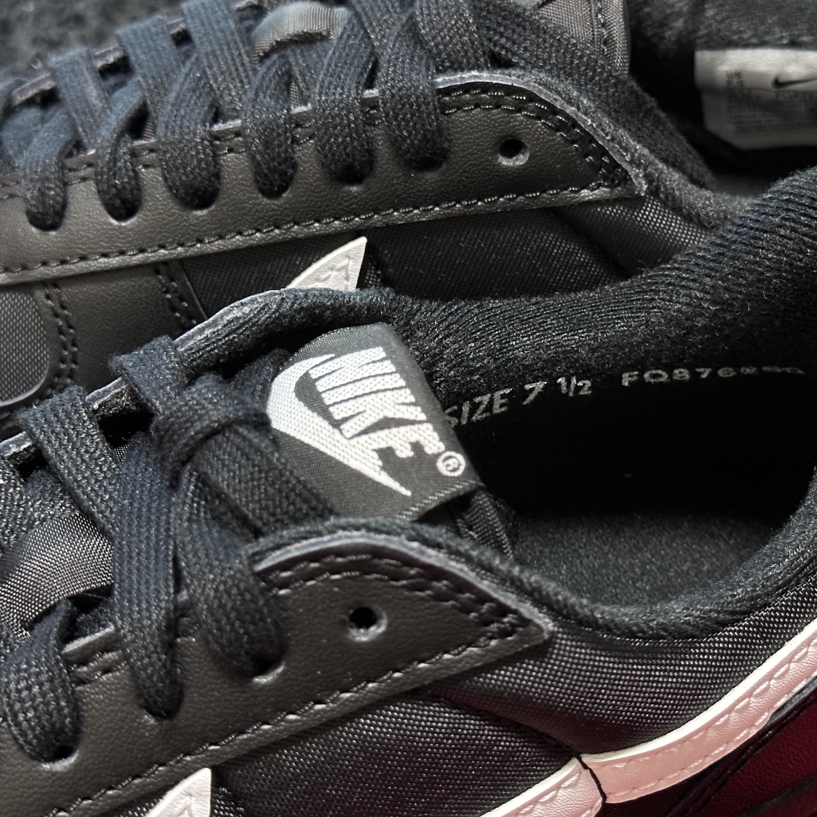 Nike Field General 82 SP Black and White 착용 스타일