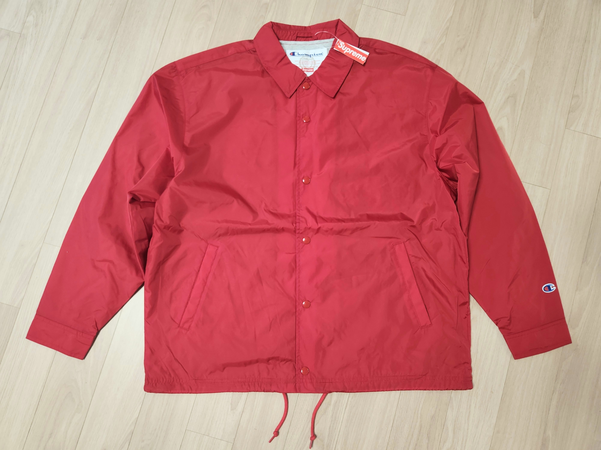 Supreme x Champion Coaches Jacket Red - 24SS 착용 스타일 - 1