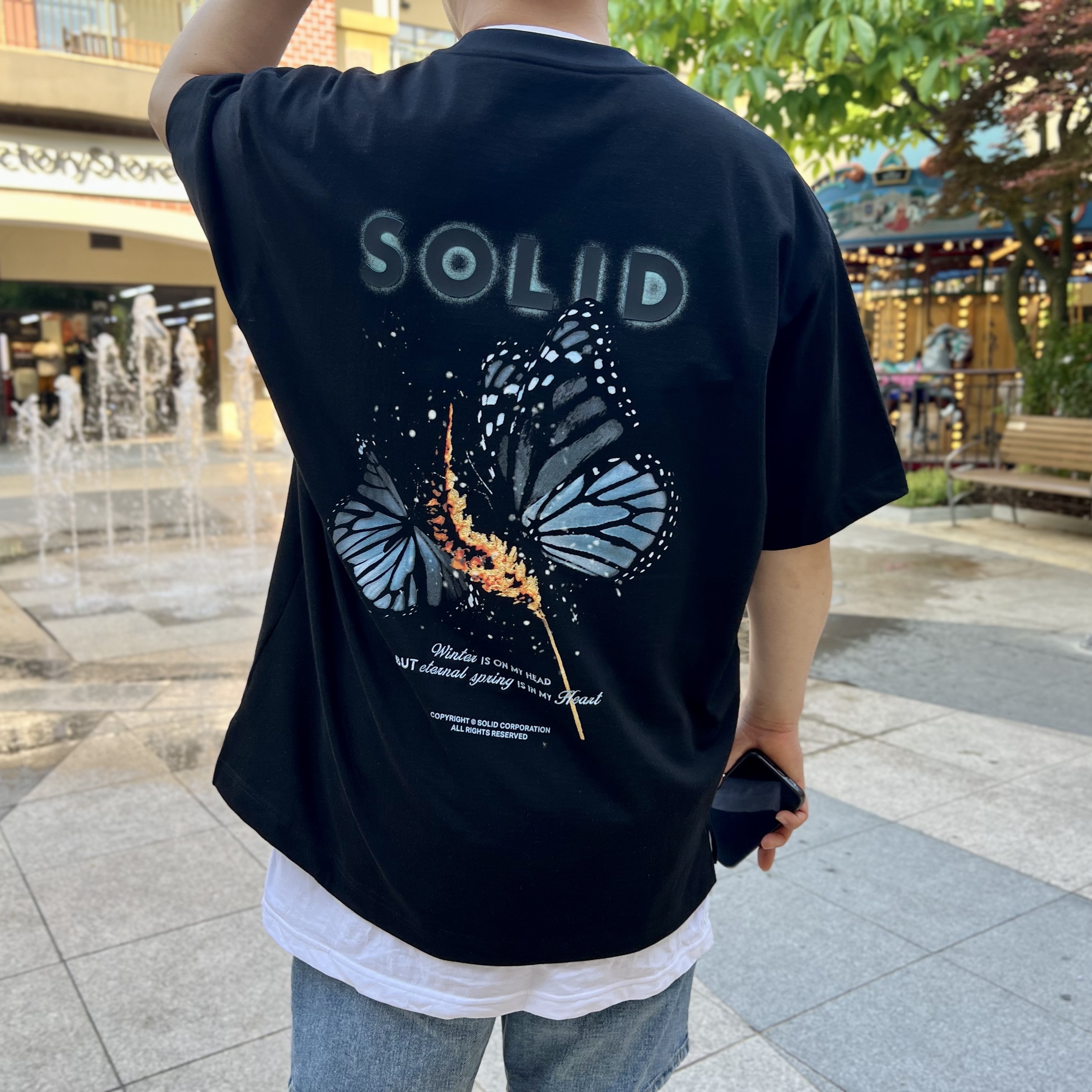 Solid Homme Butterfly Graphic T-Shirt Black - 23SS 착용 스타일 - 2